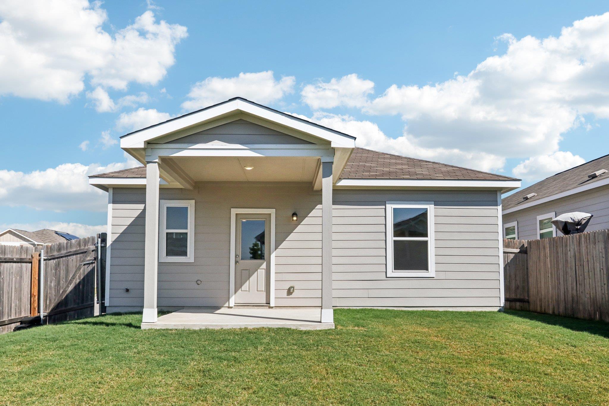 19420 Cloudy Bay Dr, Pflugerville, TX 78660