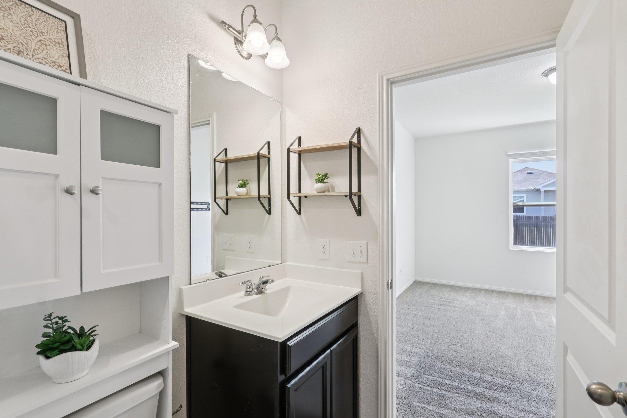 19420 Cloudy Bay Dr, Pflugerville, TX 78660