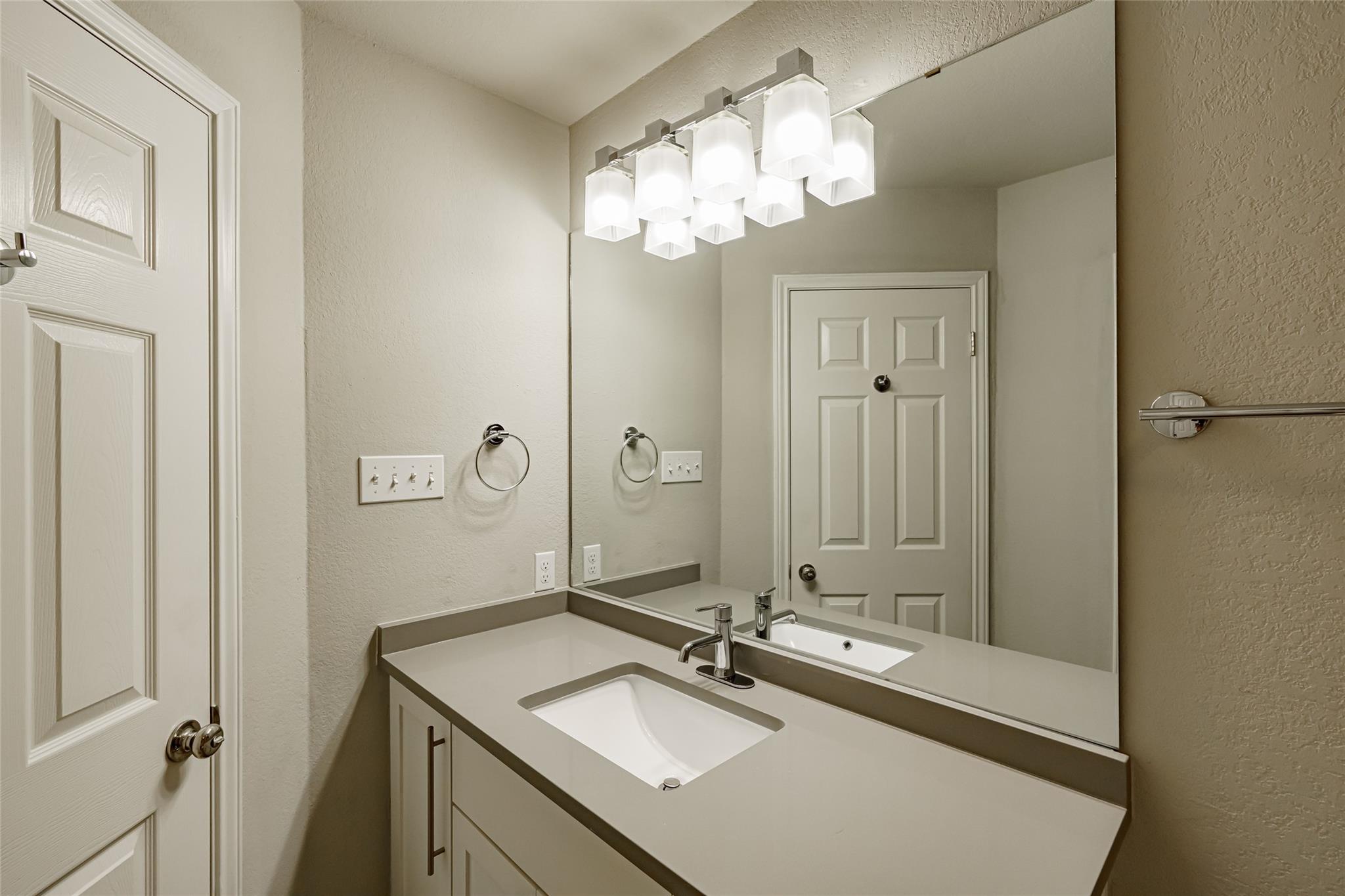 Dripping Springs, TX 78620