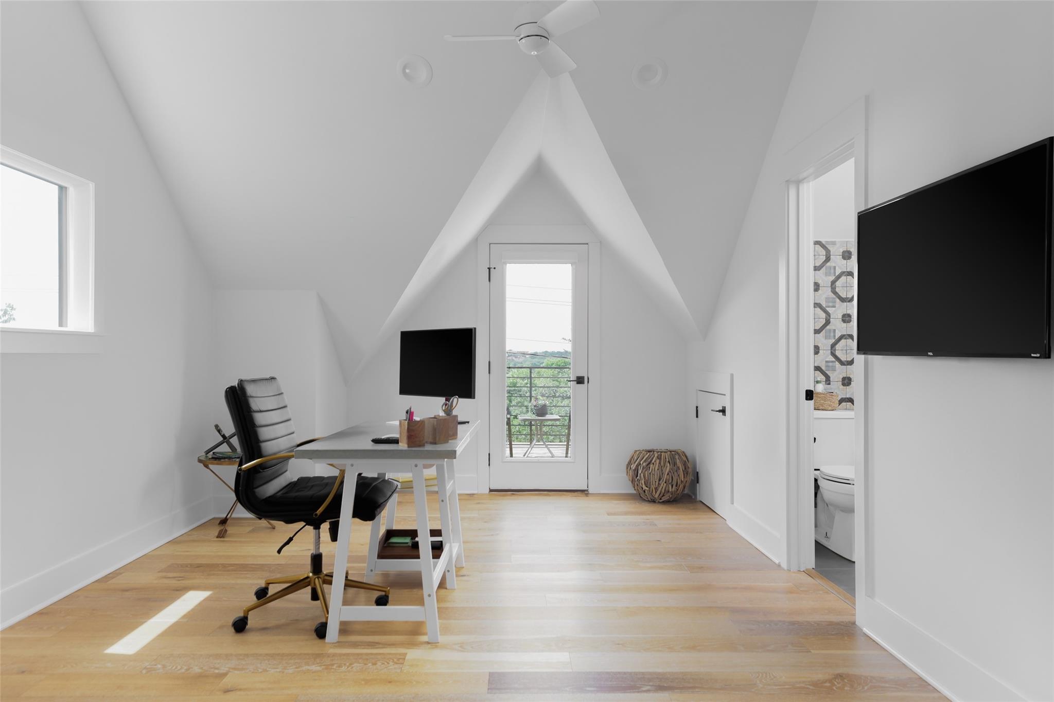 2809 S 5TH St # 4, Austin, TX 78704