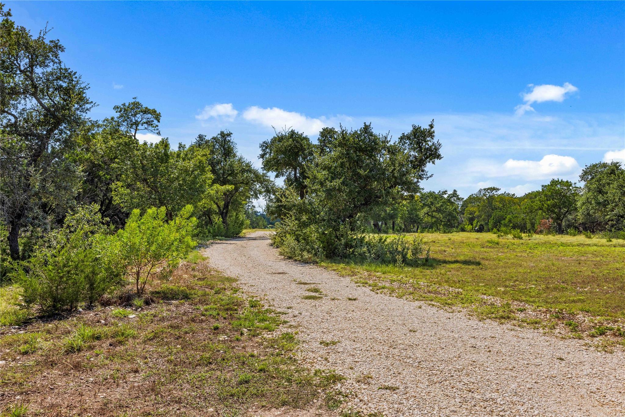 3074 County Road 207, Liberty Hill, TX 78642