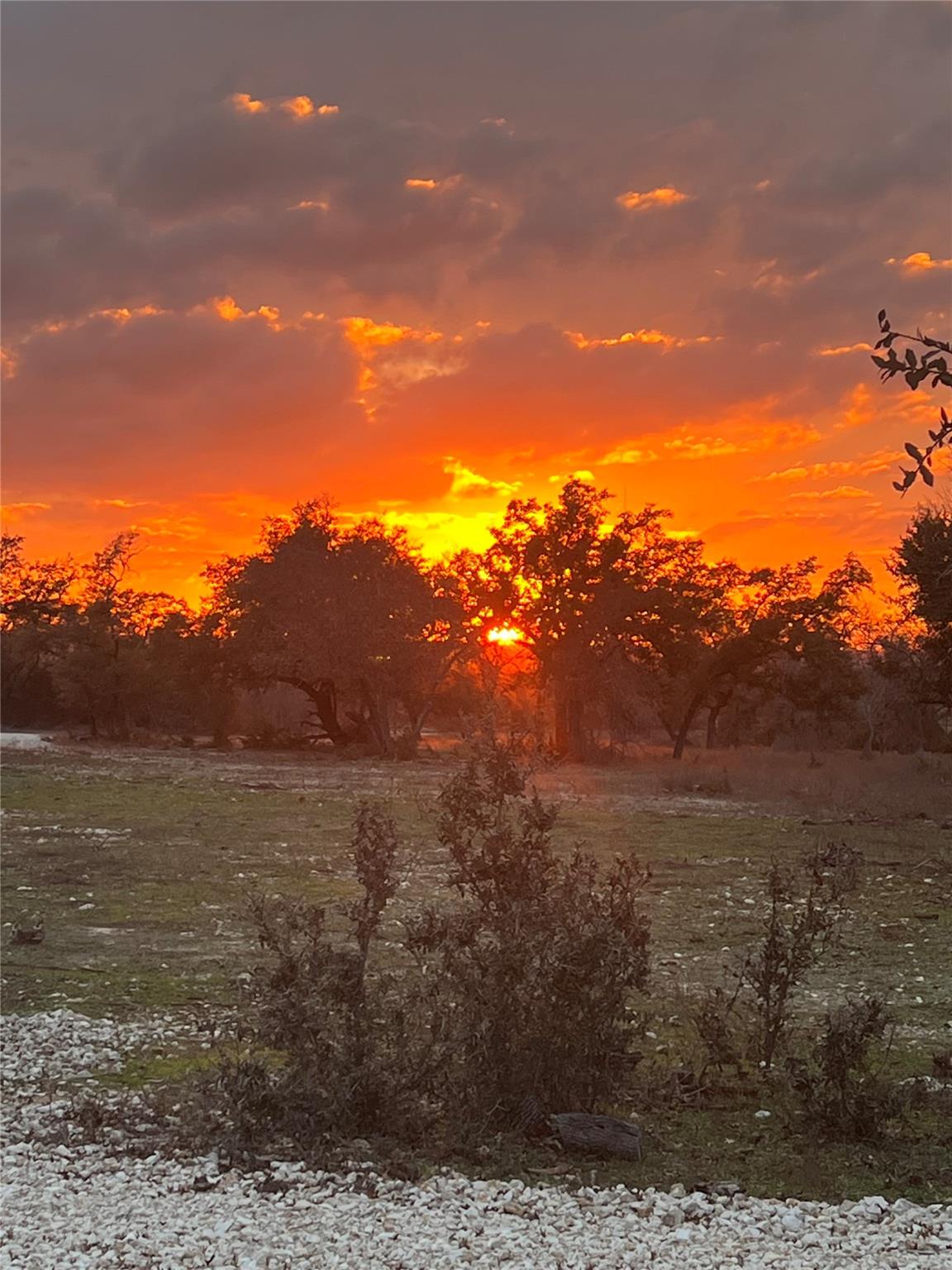 3074 County Road 207, Liberty Hill, TX 78642