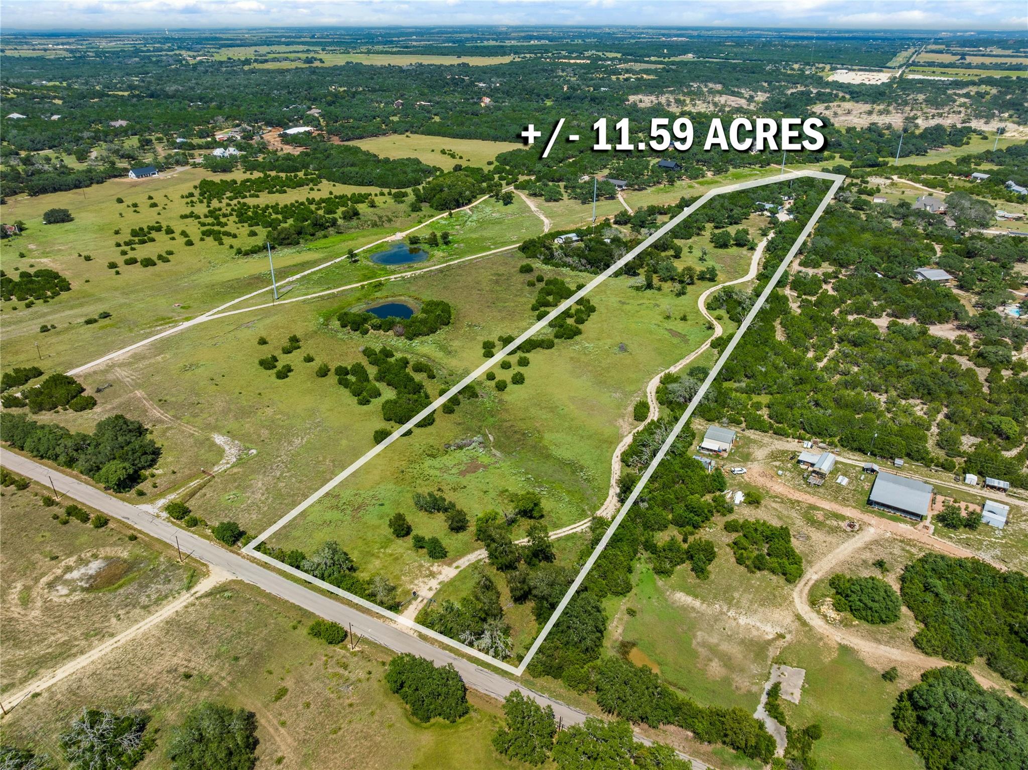 3074 County Road 207, Liberty Hill, TX 78642