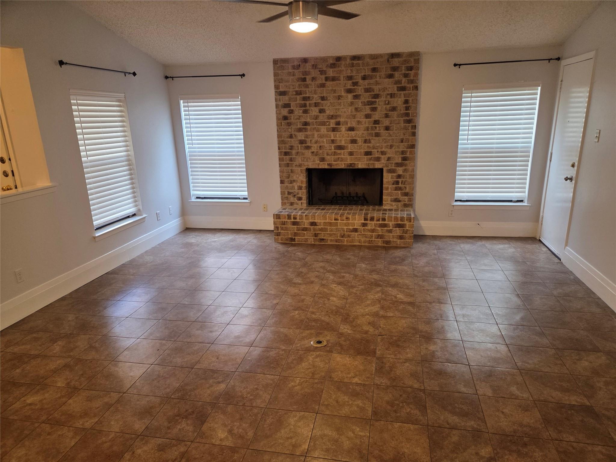 8111 Baywood Dr # A, Austin, TX 78759