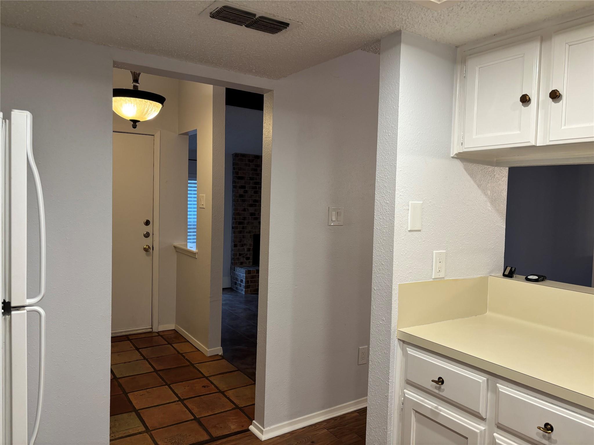 8111 Baywood Dr # A, Austin, TX 78759