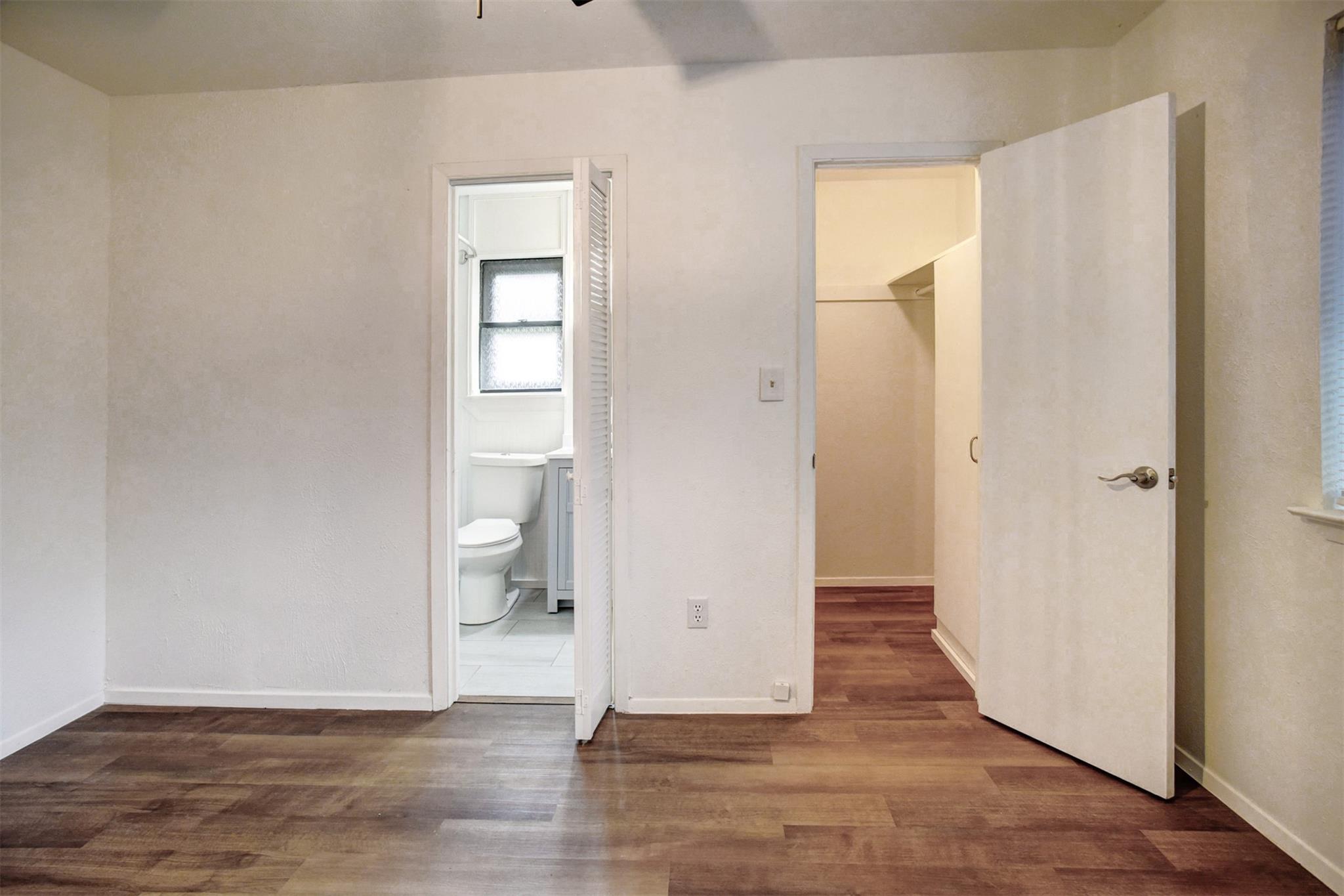 1037 Wilkes Cir, Smithville, TX 78957