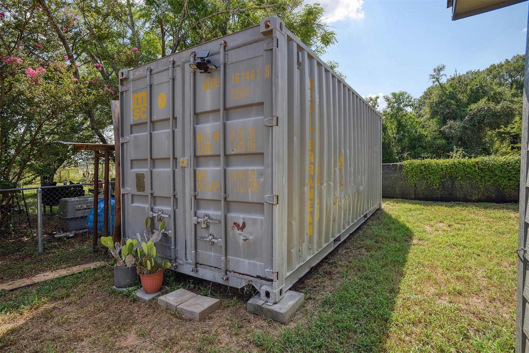 1037 Wilkes Cir, Smithville, TX 78957