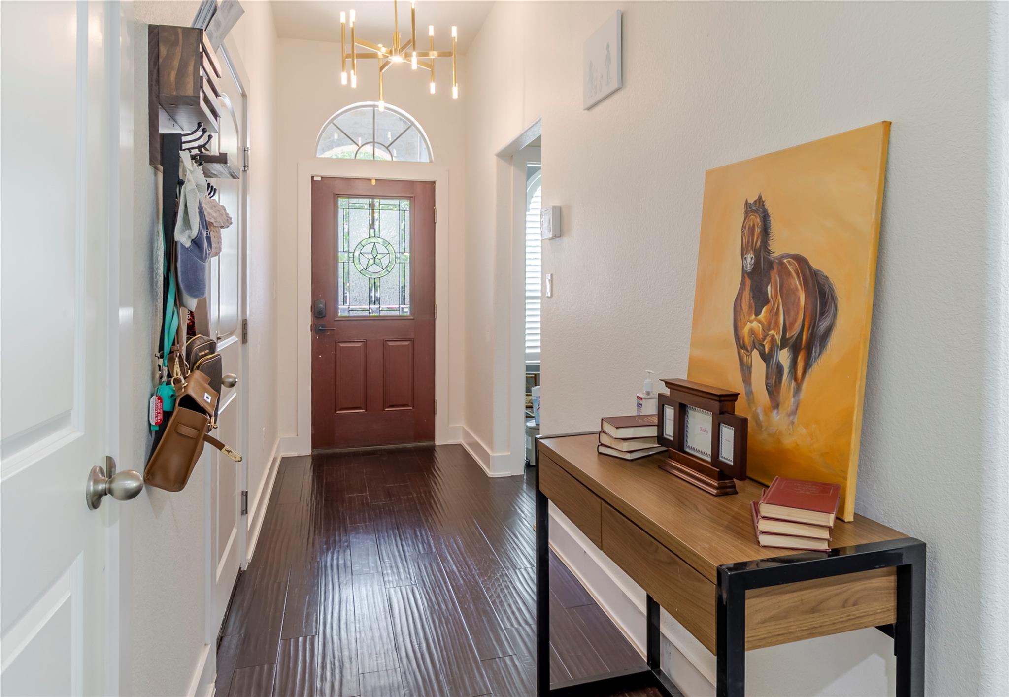 122 Travis Ln N, Paige, TX 78659