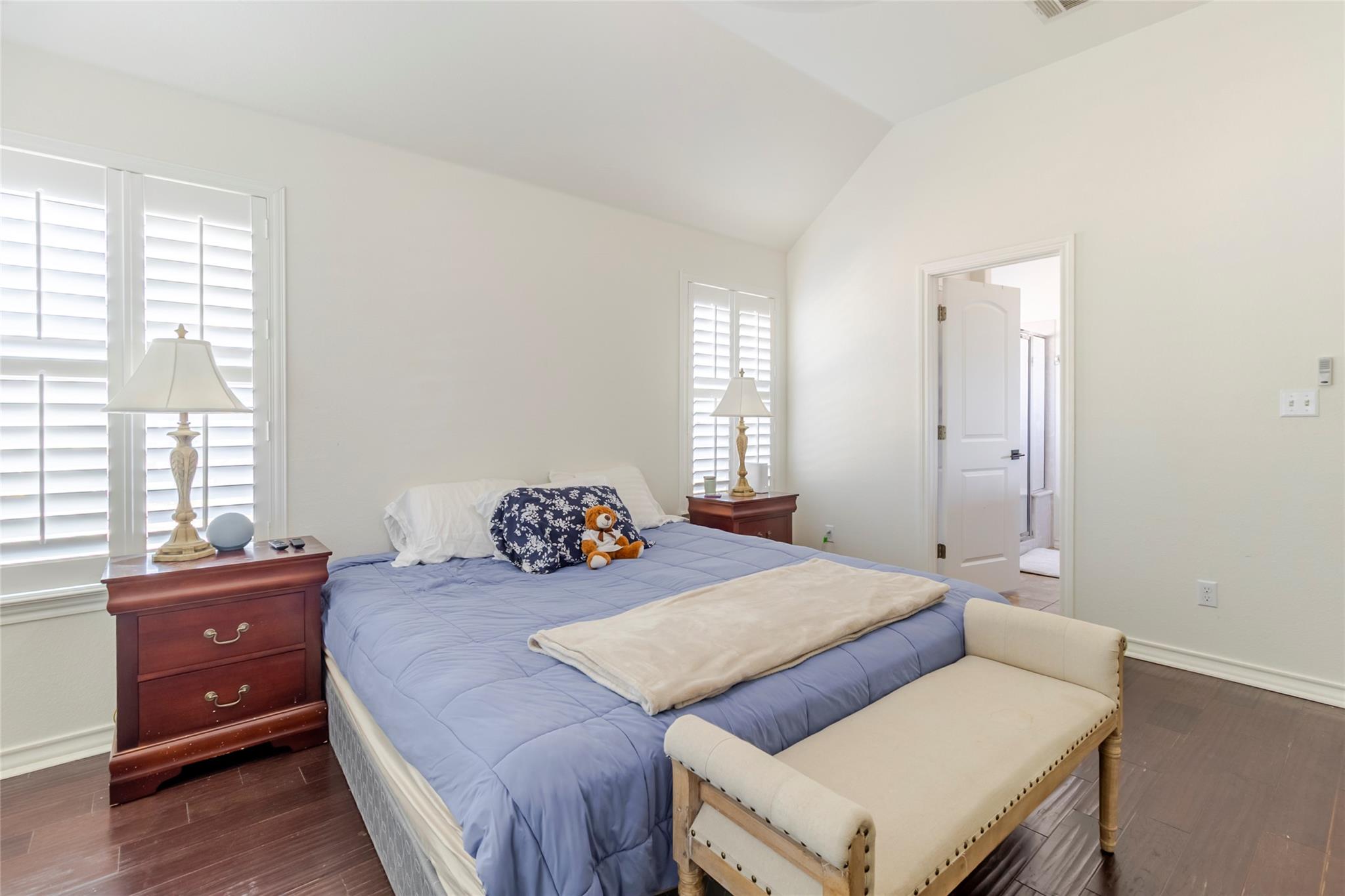 122 Travis Ln N, Paige, TX 78659