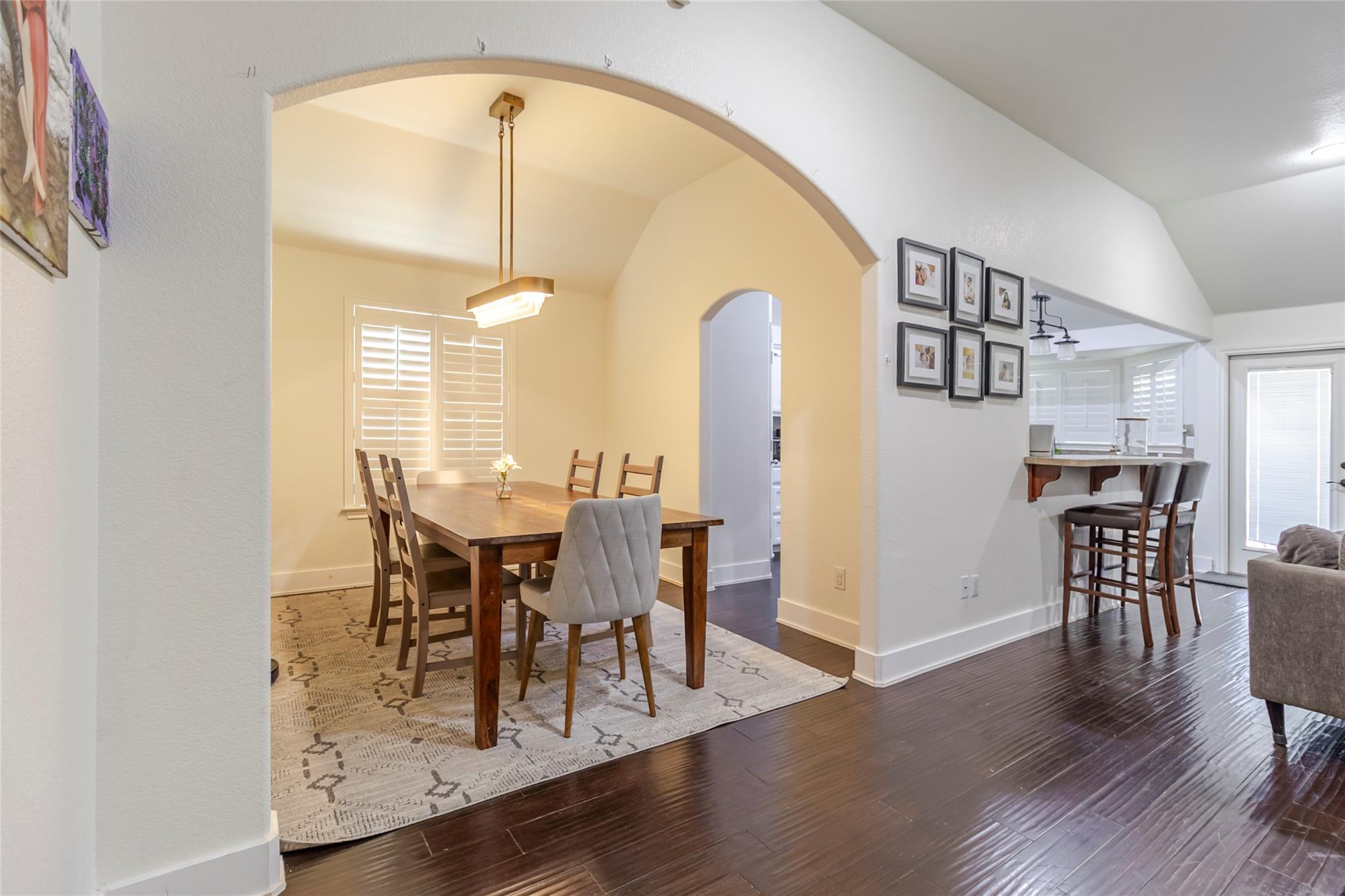 122 Travis Ln N, Paige, TX 78659