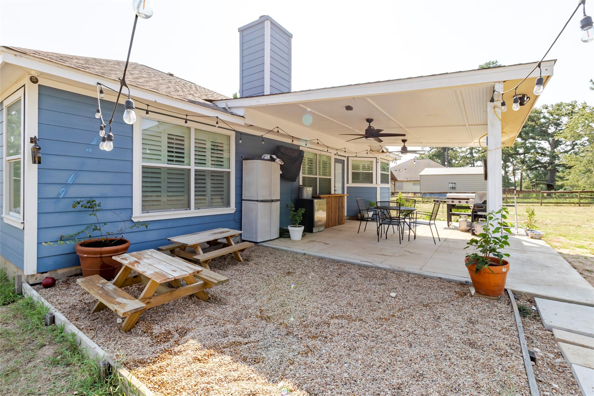 122 Travis Ln N, Paige, TX 78659