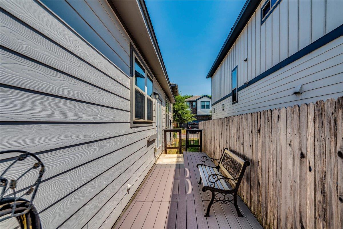 915 Totis Rd, Austin, TX 78748