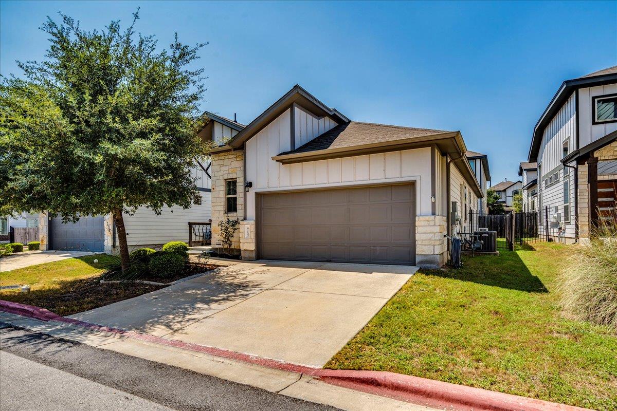 915 Totis Rd, Austin, TX 78748