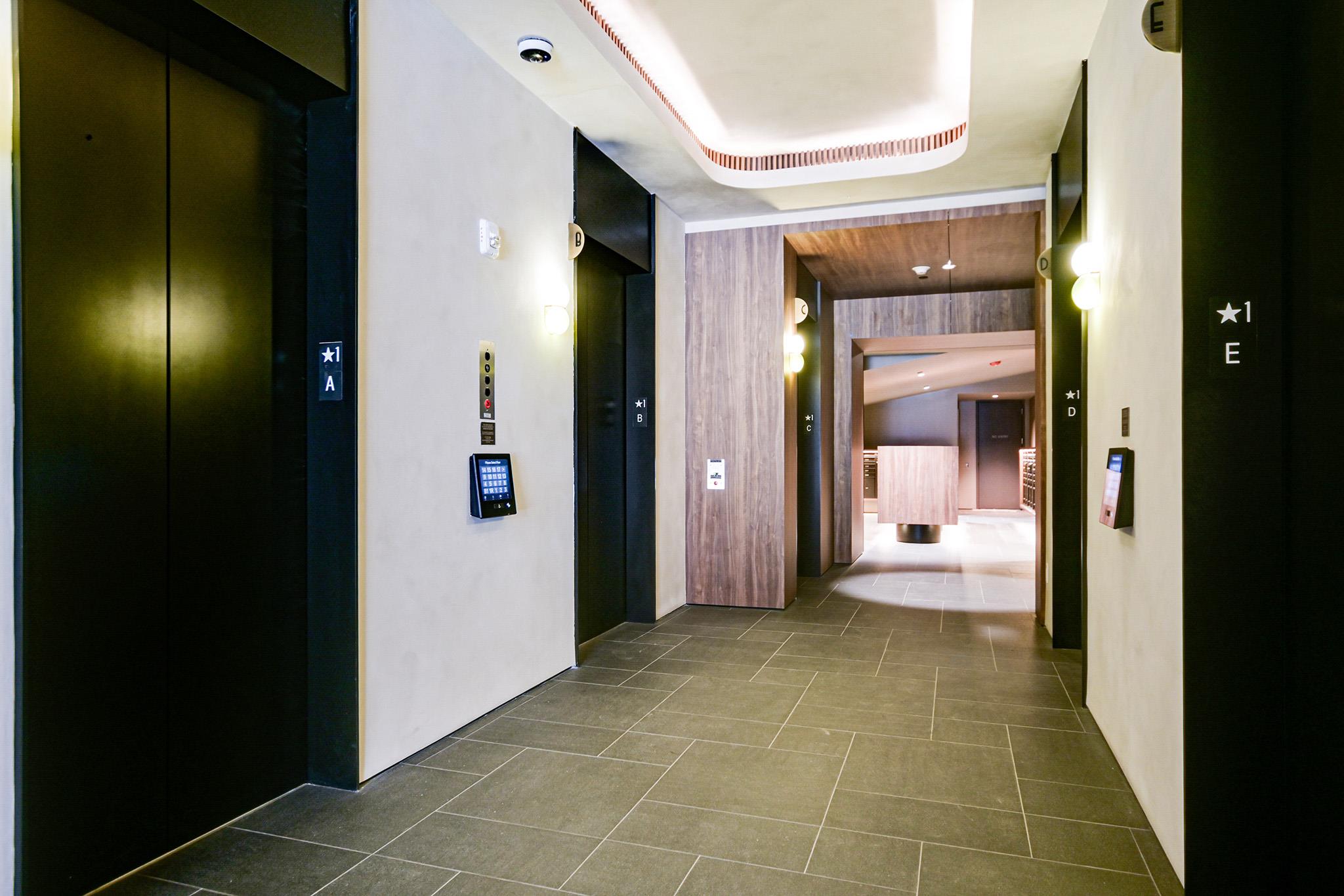 610 Davis St # 2003, Austin, TX 78701