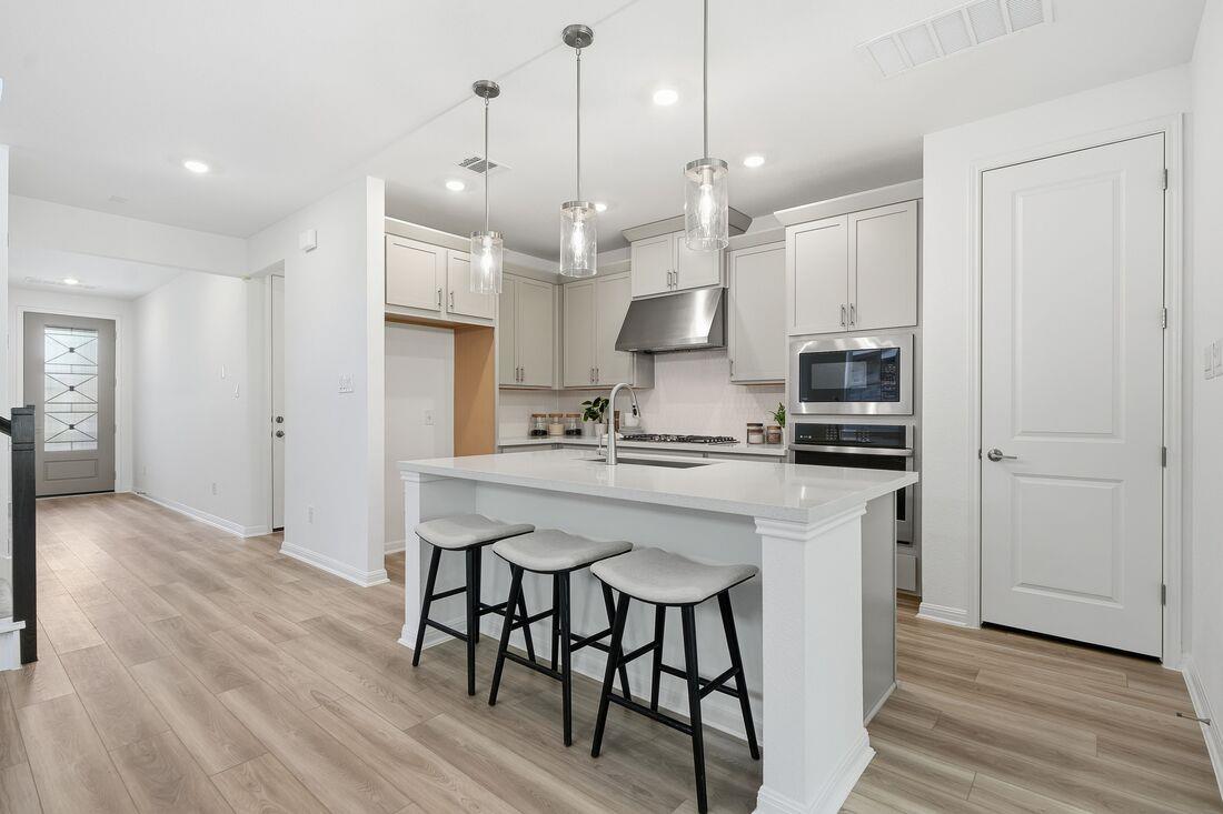 717 Tradewinds Way, Georgetown, TX 78628