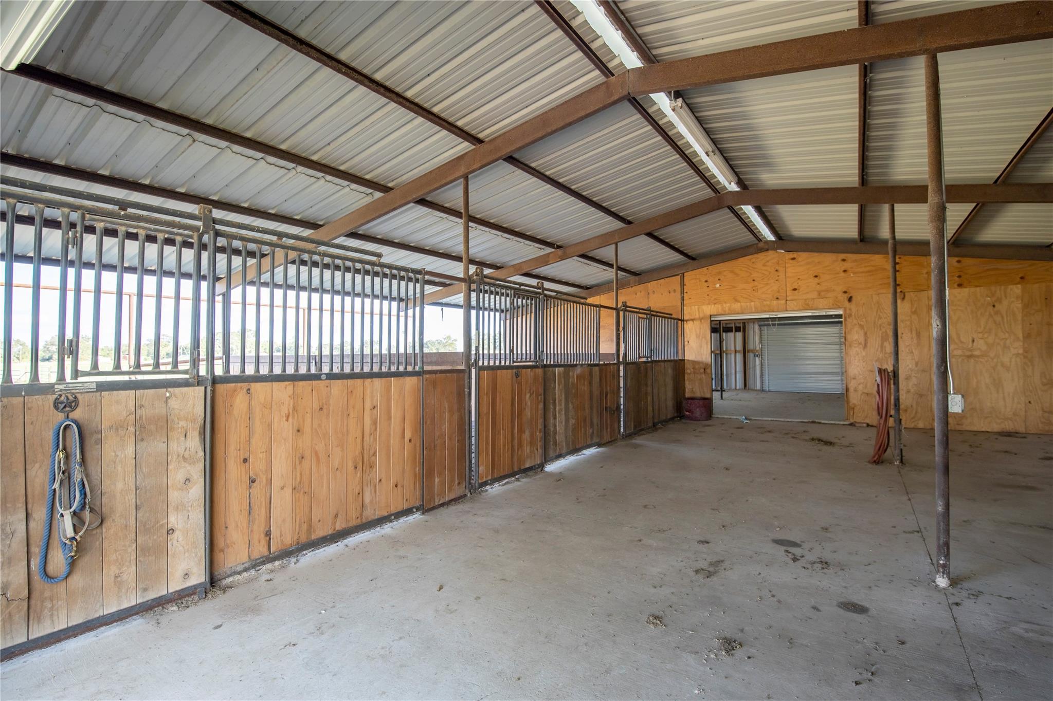 22433 FM 2268, Holland, TX 76534