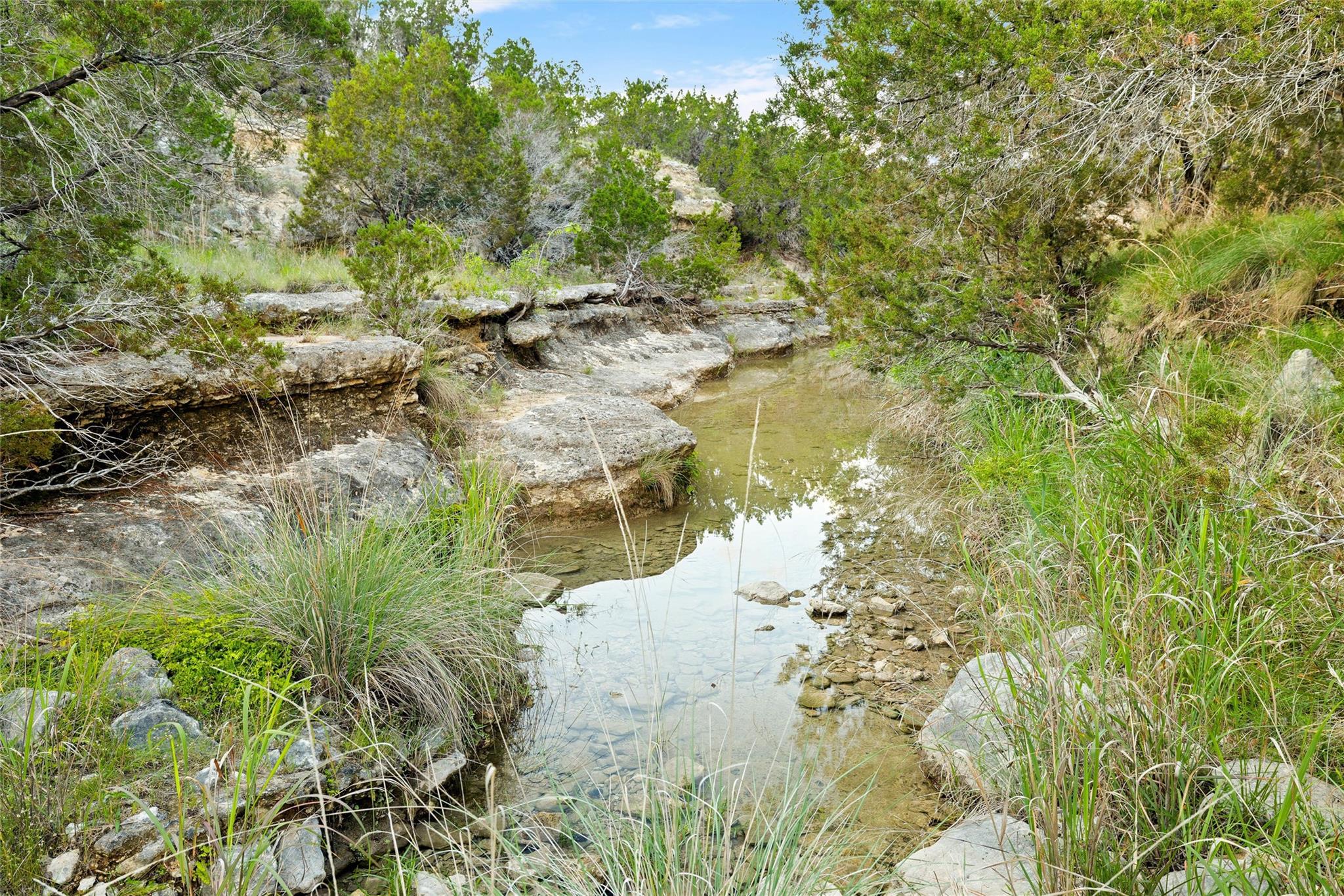 900 Lost Valley Rd, Dripping Springs, TX 78620