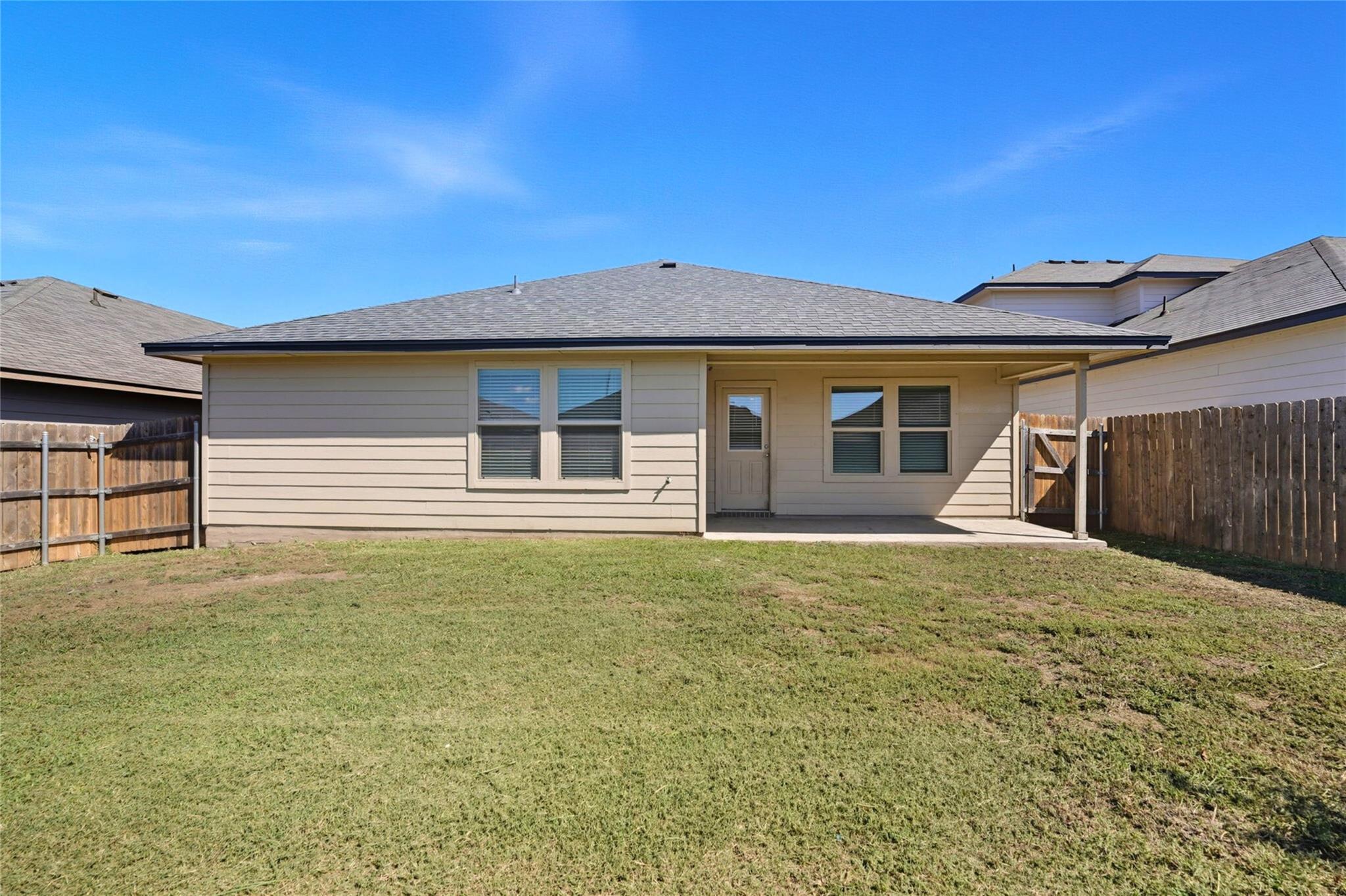 6002 Sally Ride Ln, Killeen, TX 76543