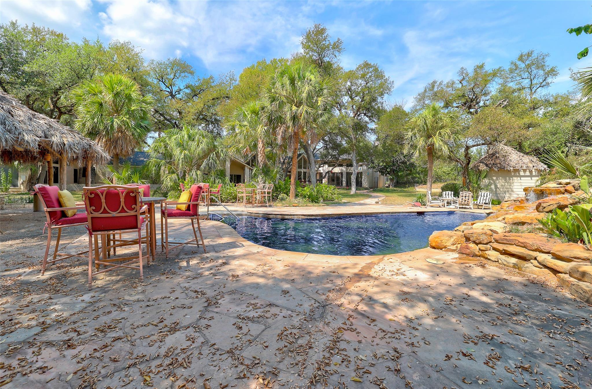 113 Serenada Dr, Georgetown, TX 78628