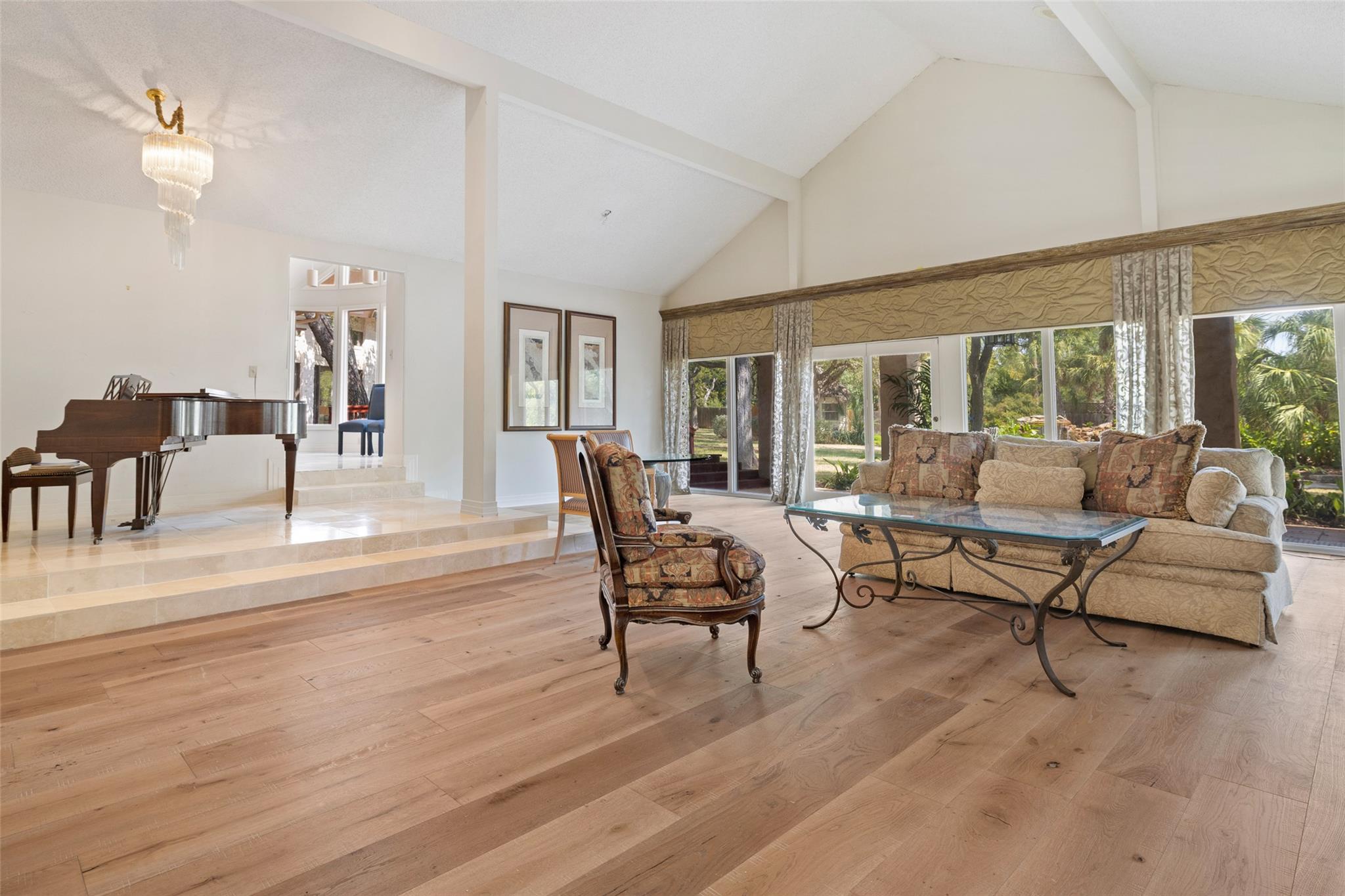 113 Serenada Dr, Georgetown, TX 78628