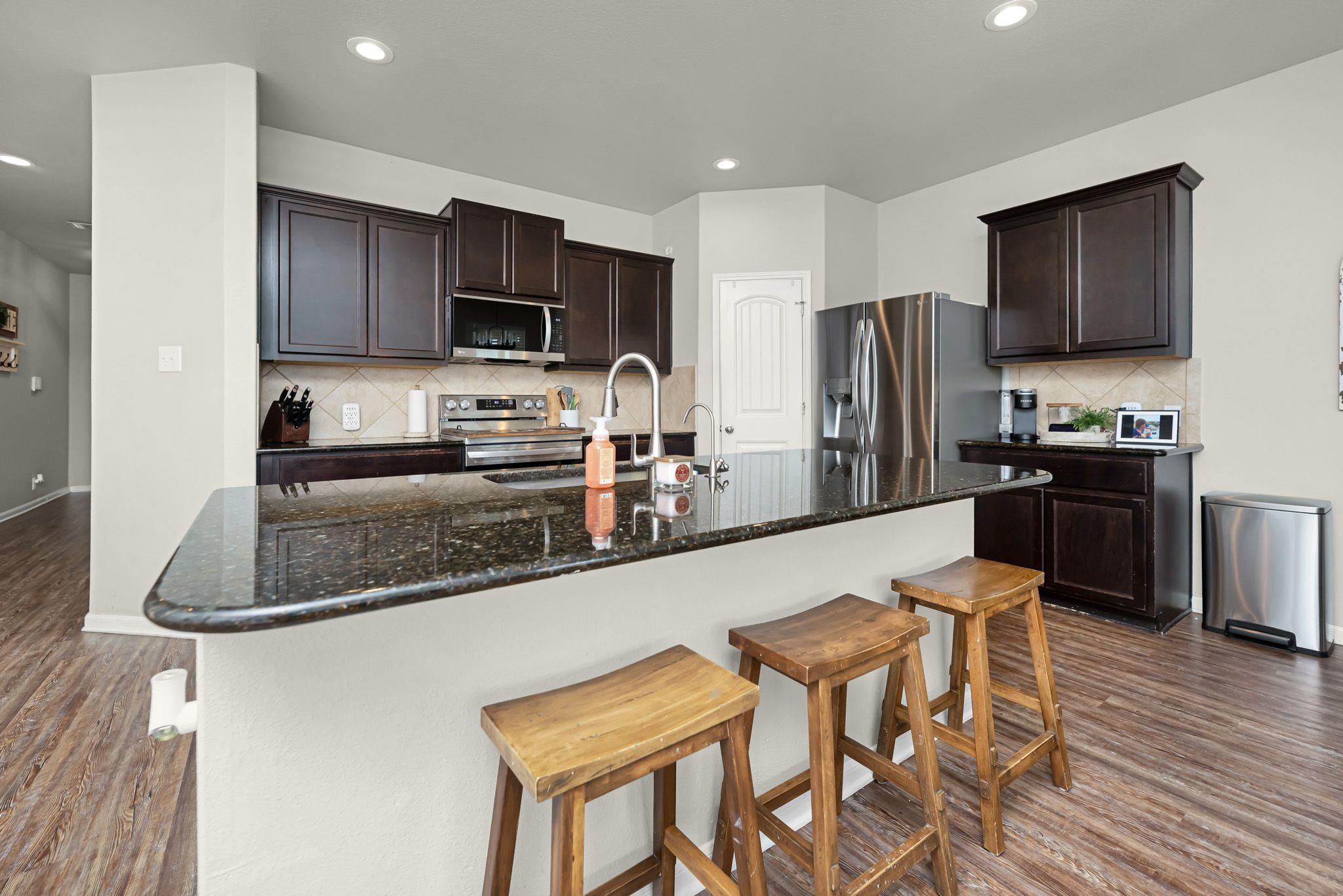 484 Copper Hill Dr, New Braunfels, TX 78130