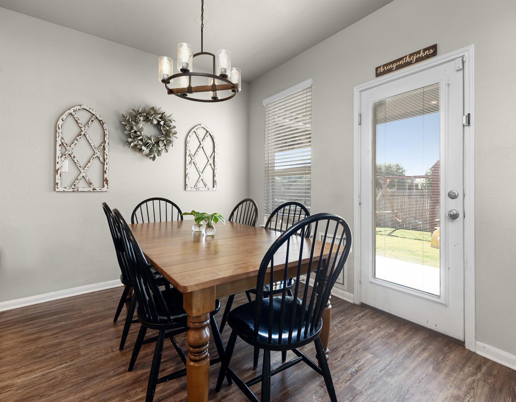 484 Copper Hill Dr, New Braunfels, TX 78130