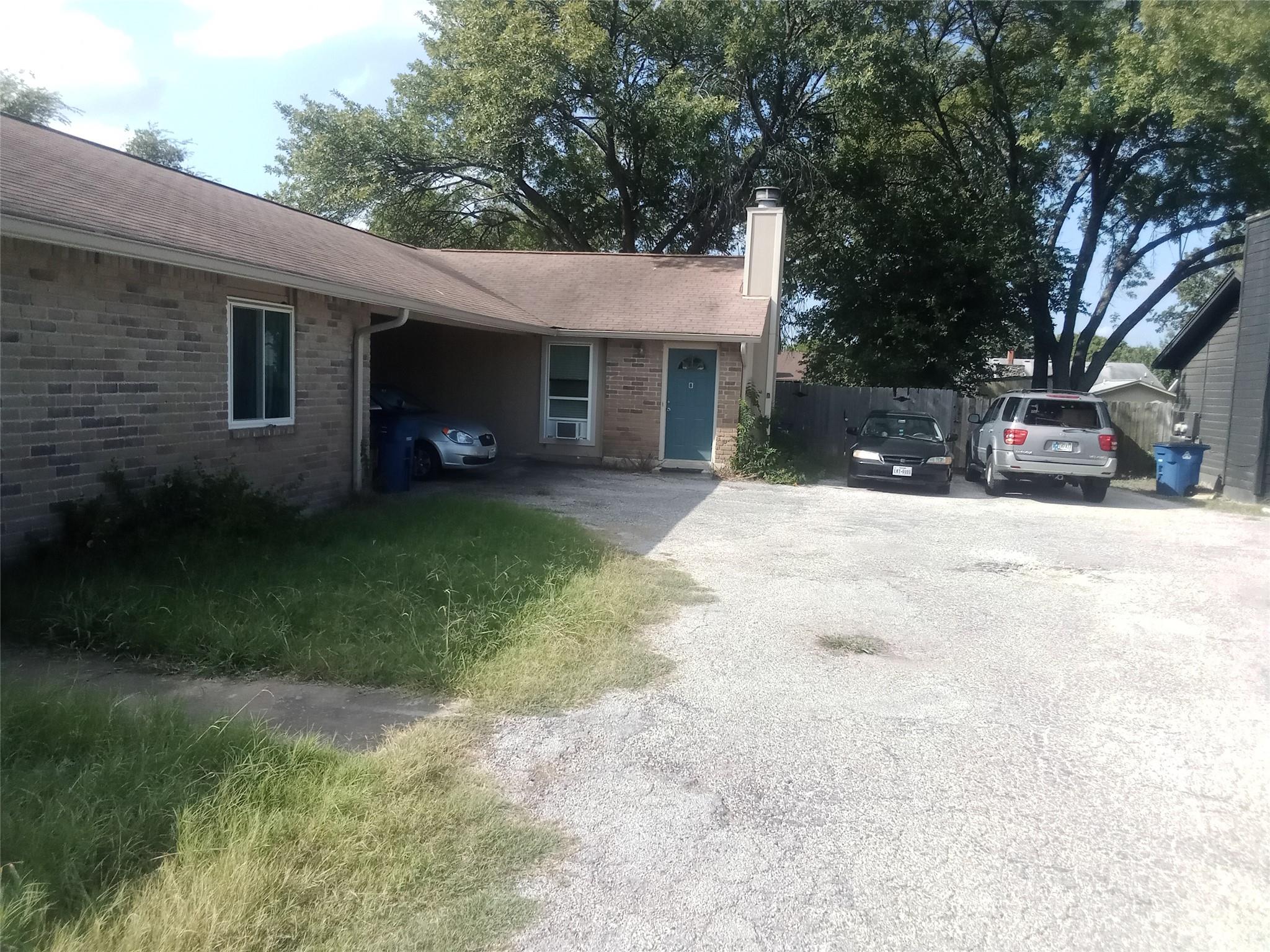 1605 Thelma Dr # B, Austin, TX 78745