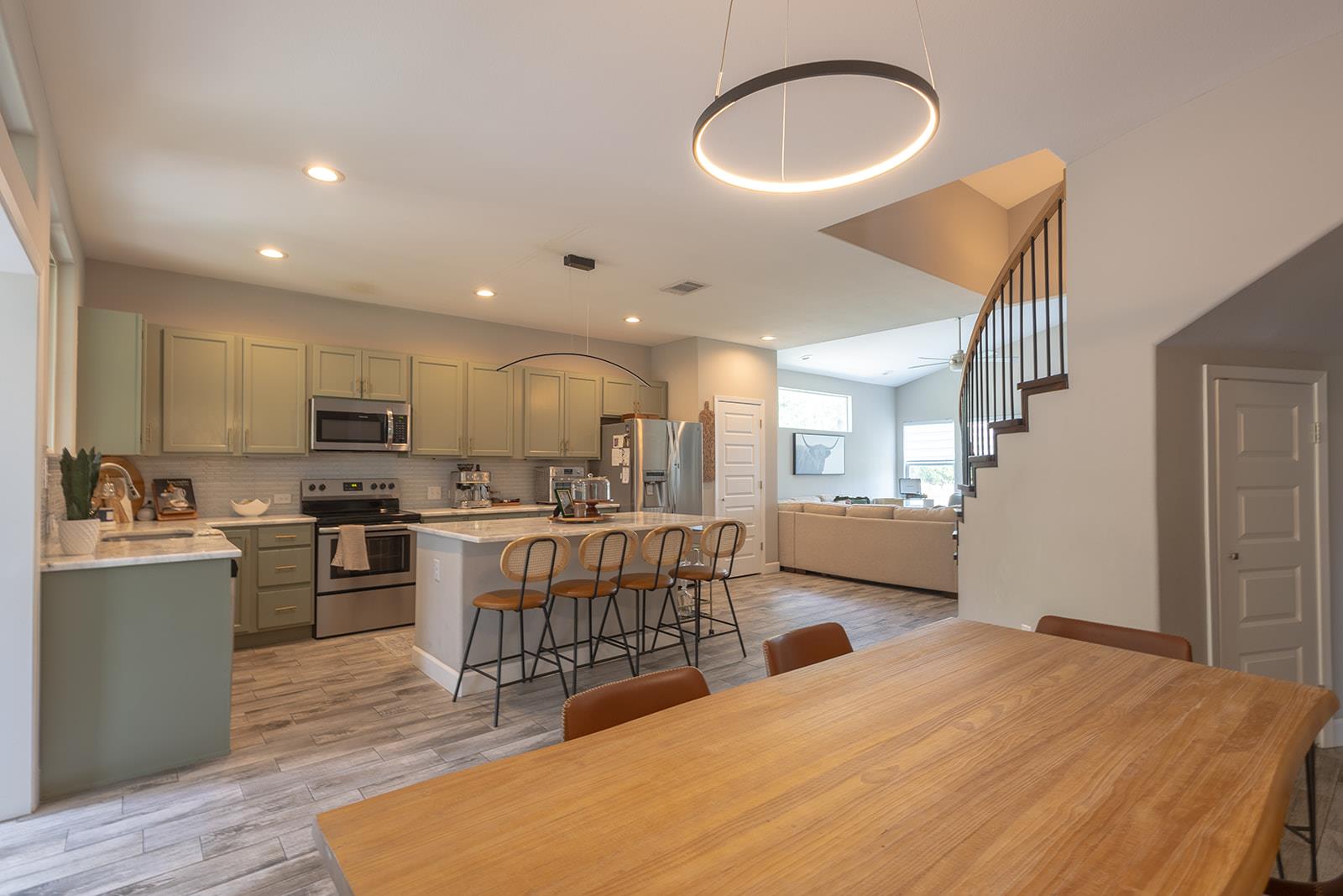 104 Kahalulu Dr, Bastrop, TX 78602