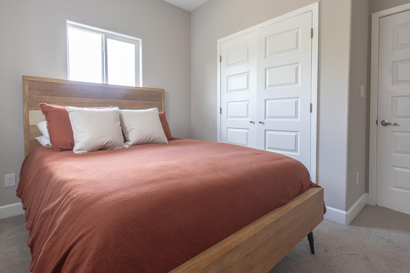 104 Kahalulu Dr, Bastrop, TX 78602