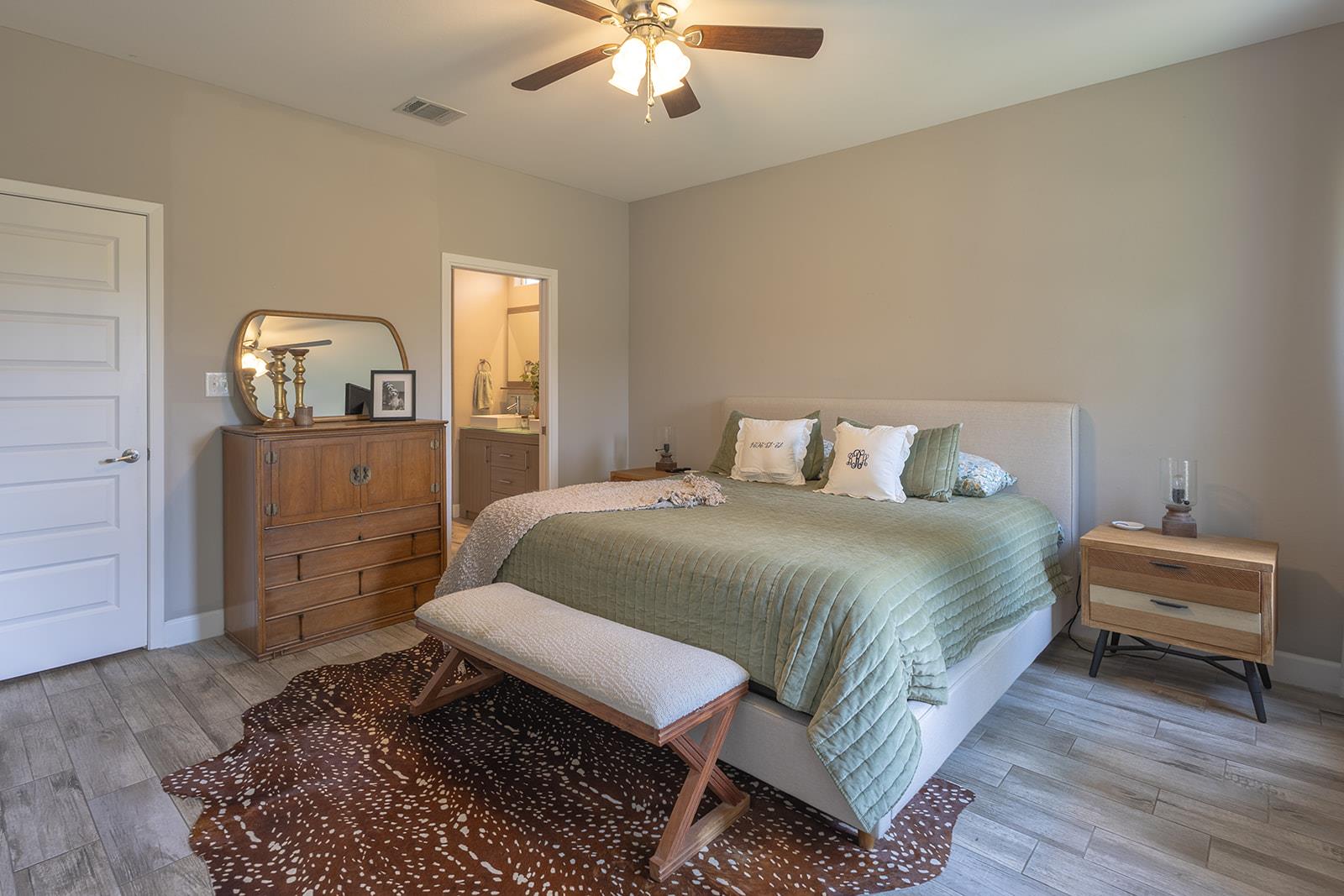 104 Kahalulu Dr, Bastrop, TX 78602