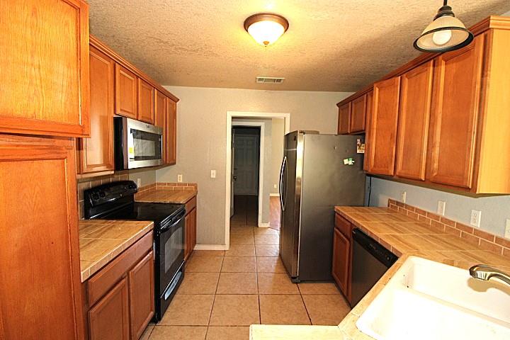 2003 Walker Place Blvd, Copperas Cove, TX 76522