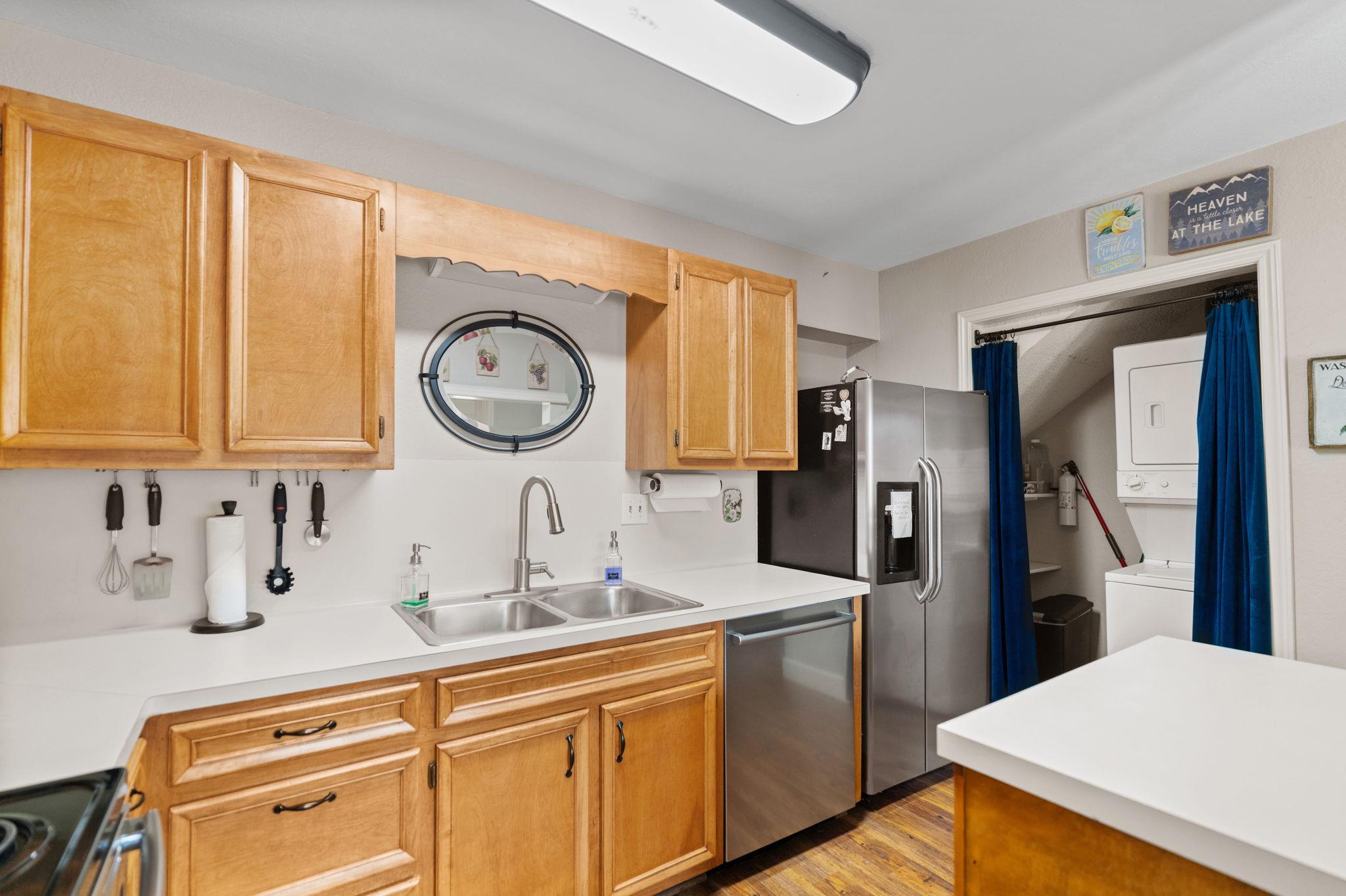 301 Twilight Ln, Granite Shoals, TX 78654