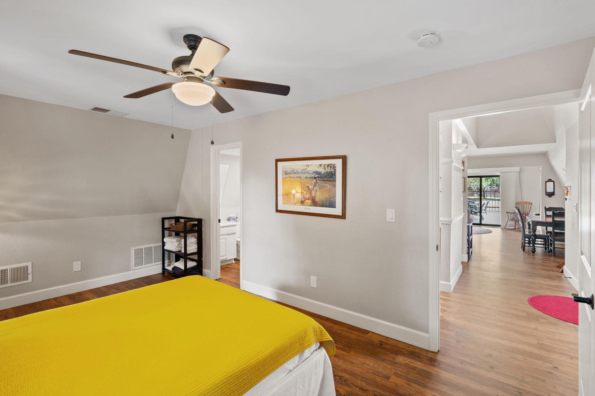 301 Twilight Ln, Granite Shoals, TX 78654