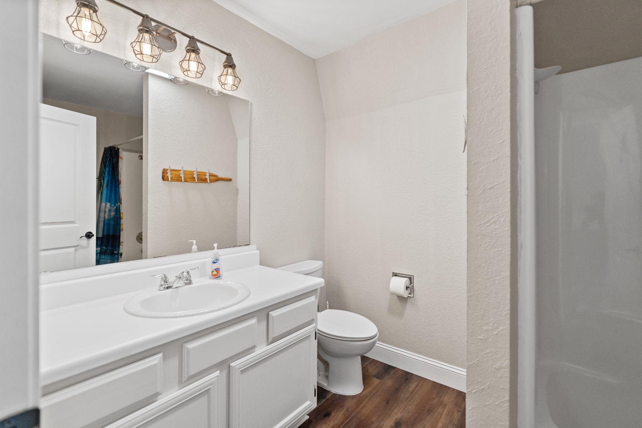 301 Twilight Ln, Granite Shoals, TX 78654