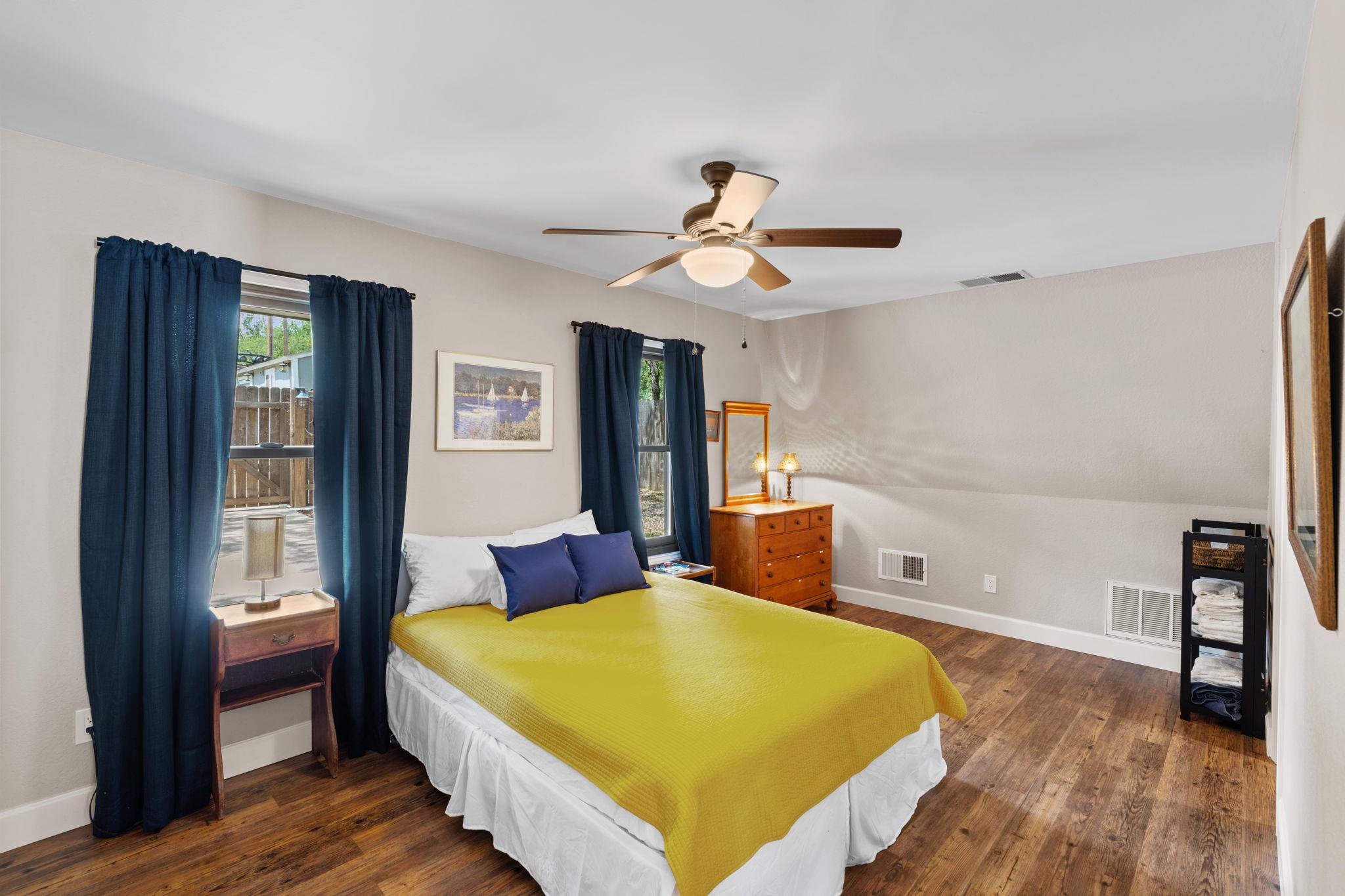 301 Twilight Ln, Granite Shoals, TX 78654