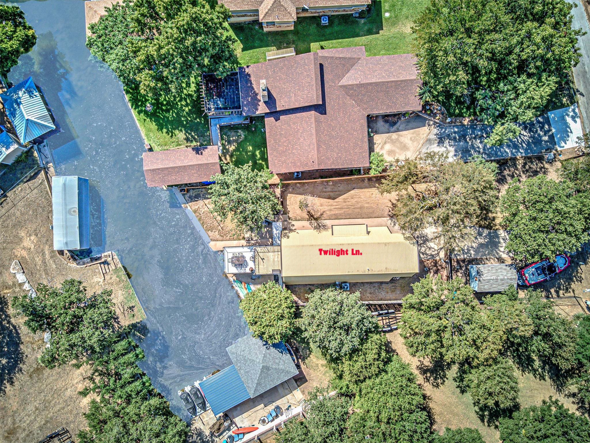 301 Twilight Ln, Granite Shoals, TX 78654