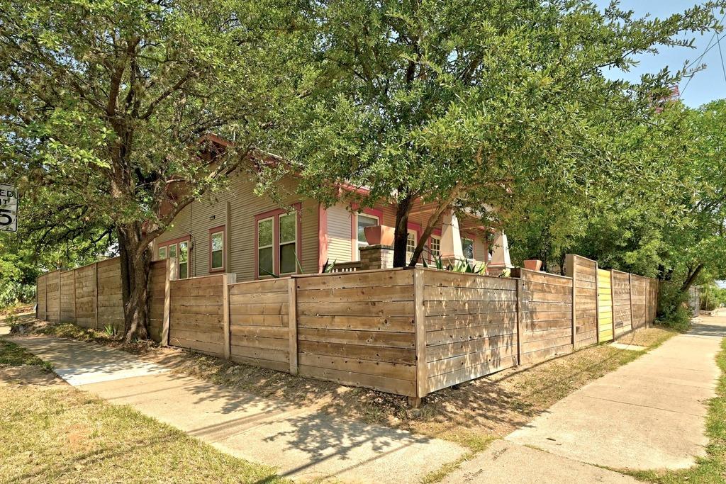 900 W Lynn St, Austin, TX 78703