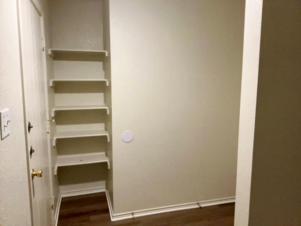 3502 Sandy Brook Dr, Round Rock, TX 78665