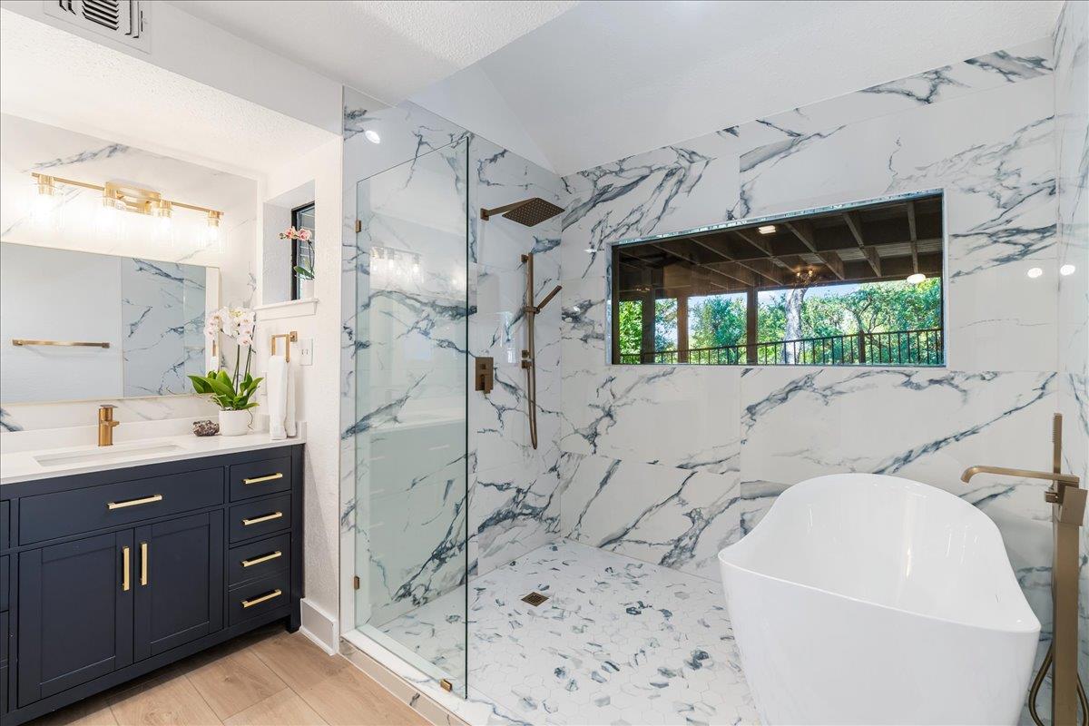 1306 Quaker Ridge Dr, Austin, TX 78746