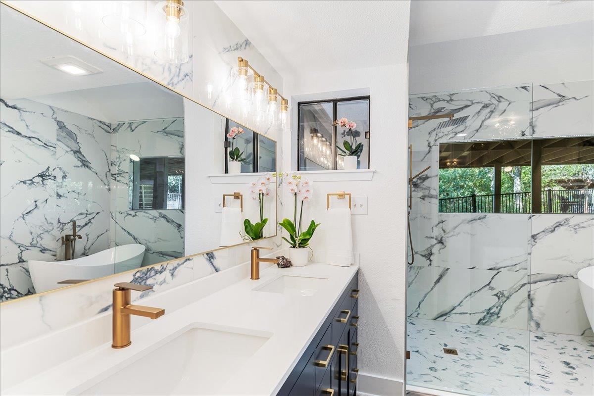 1306 Quaker Ridge Dr, Austin, TX 78746