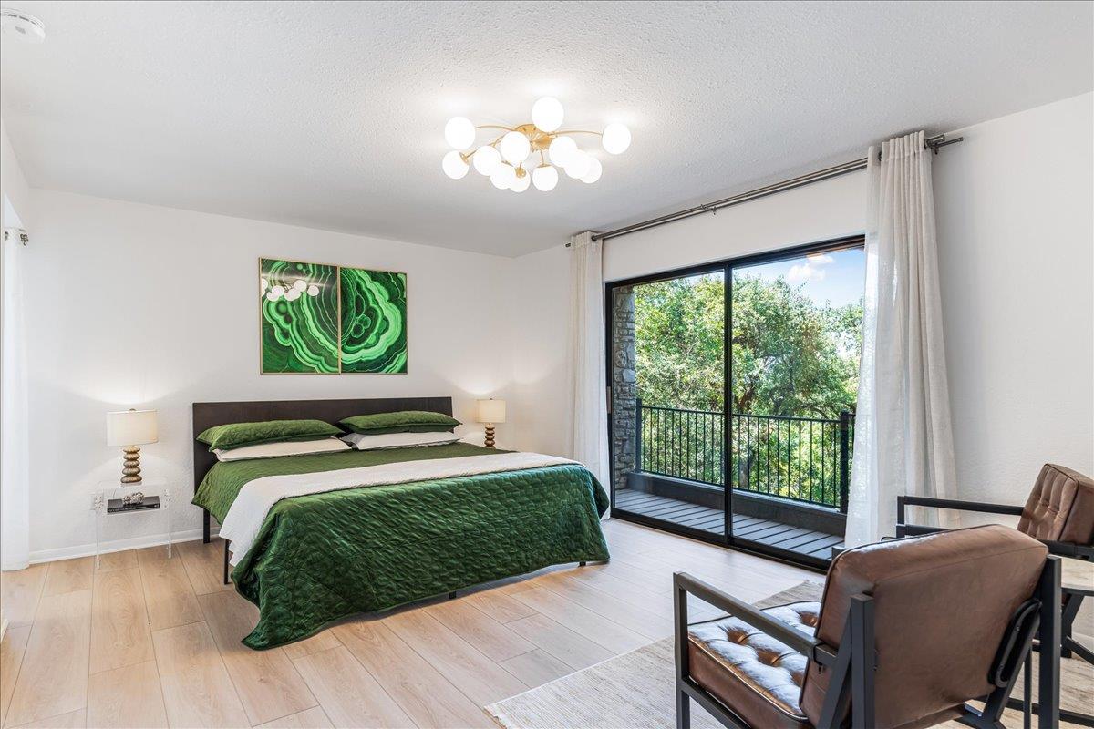 1306 Quaker Ridge Dr, Austin, TX 78746