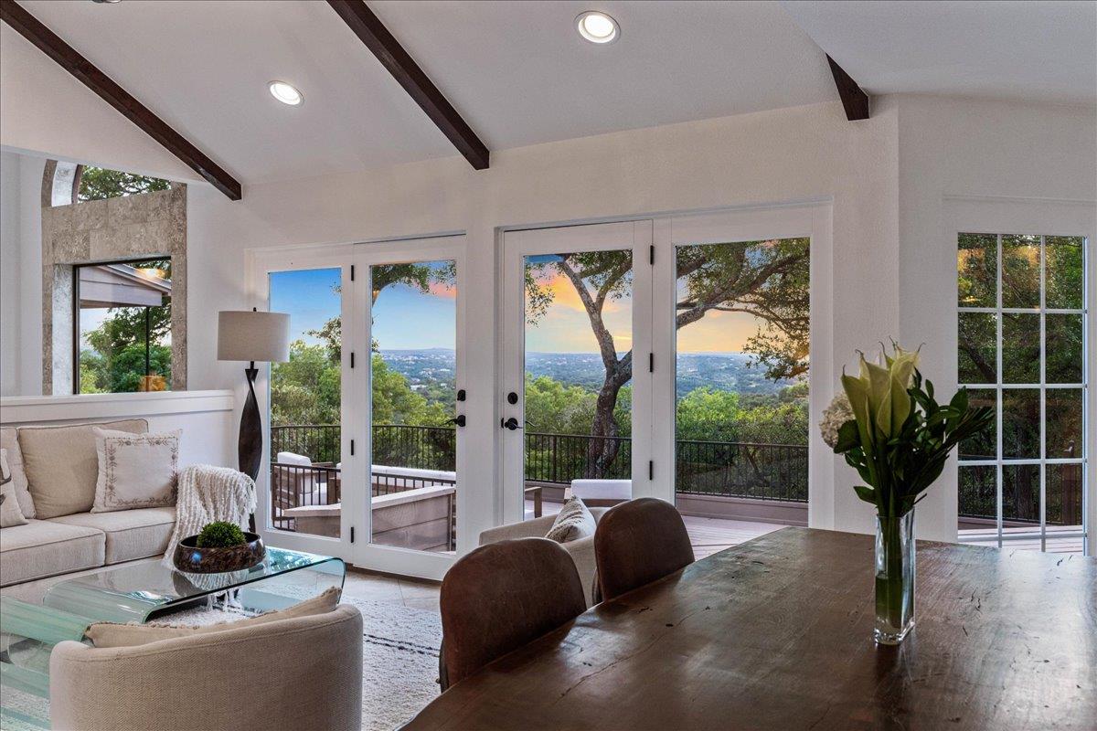 1306 Quaker Ridge Dr, Austin, TX 78746