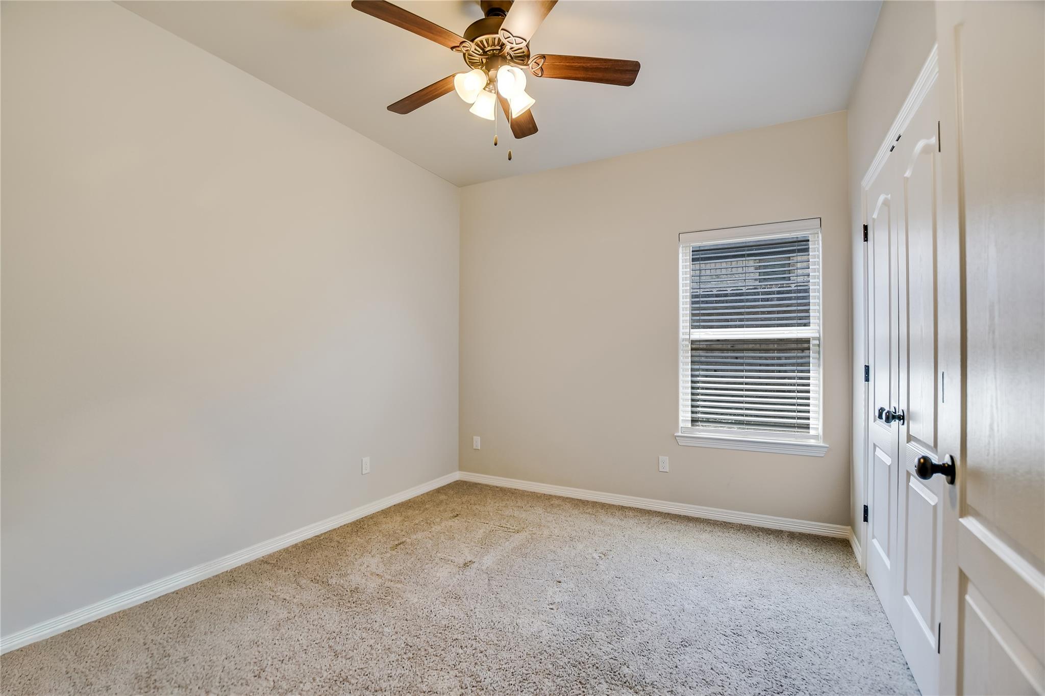 609 Holstein Dr, Belton, TX 76513