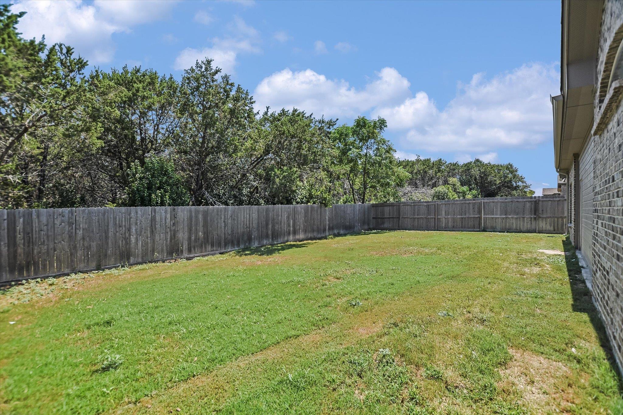 609 Holstein Dr, Belton, TX 76513