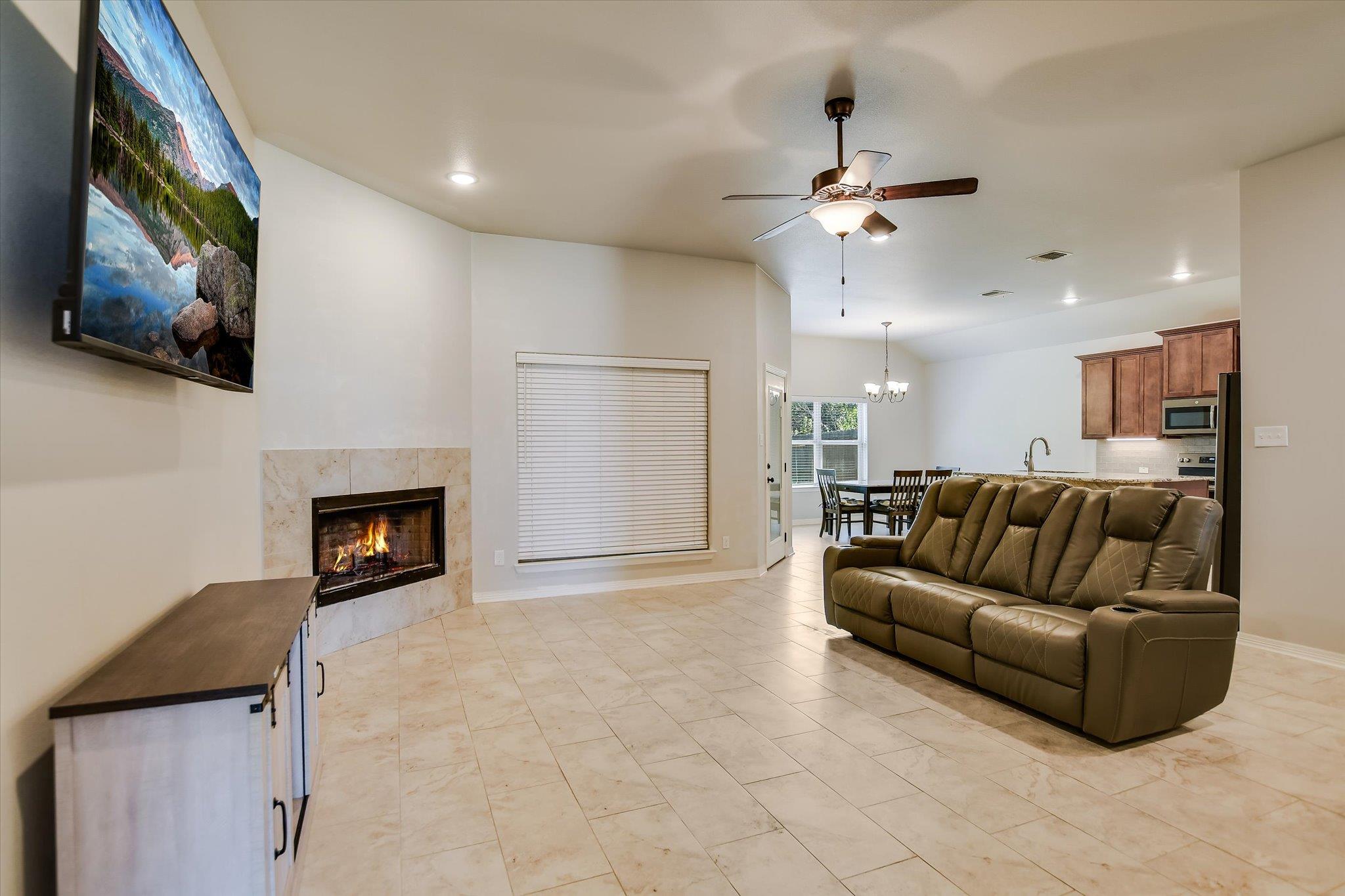 609 Holstein Dr, Belton, TX 76513