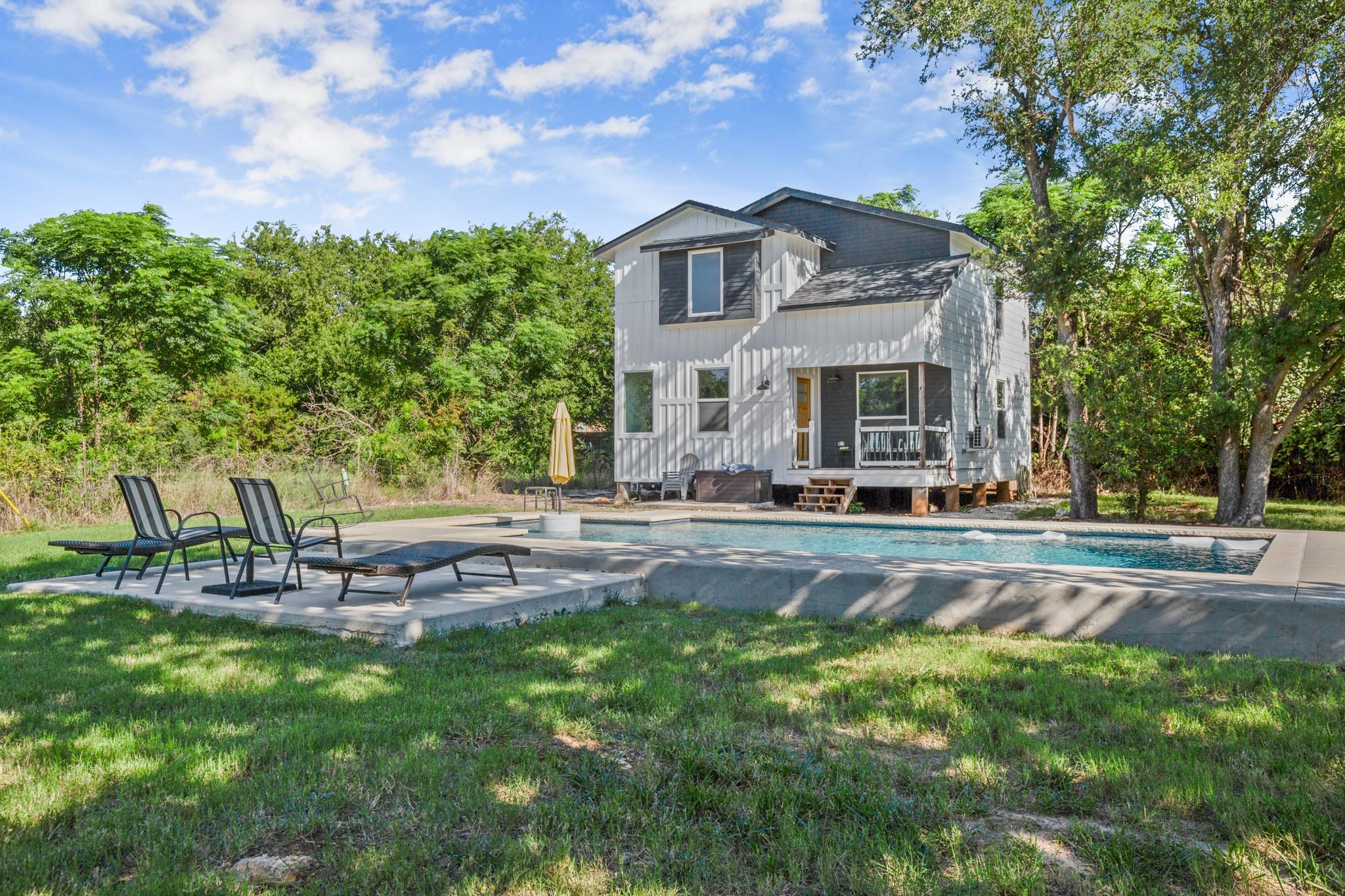 1315 W New Hope Dr, Cedar Park, TX 78613