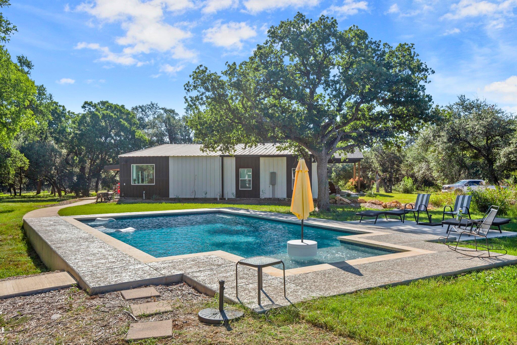 1315 W New Hope Dr, Cedar Park, TX 78613