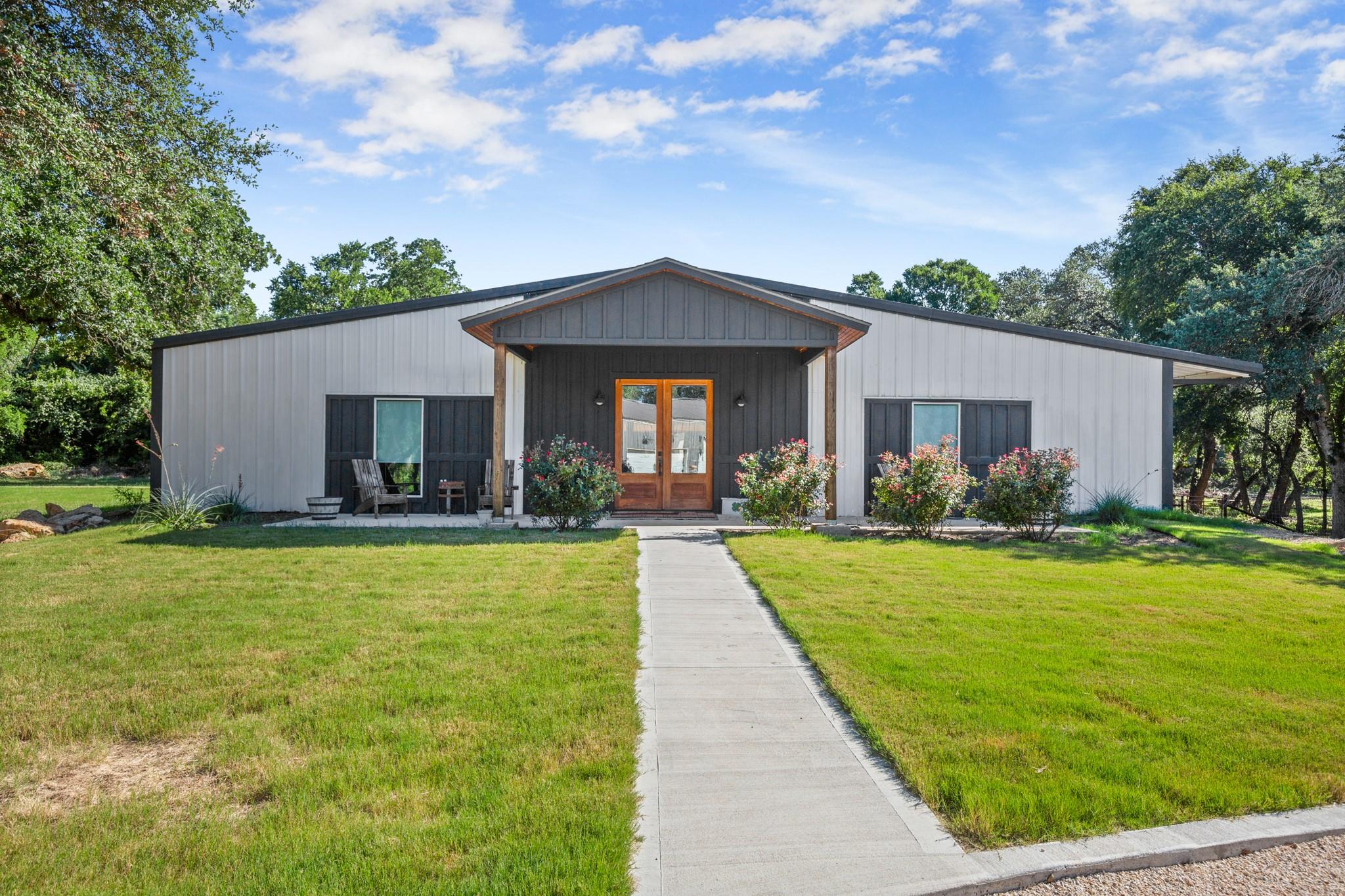 1315 W New Hope Dr, Cedar Park, TX 78613