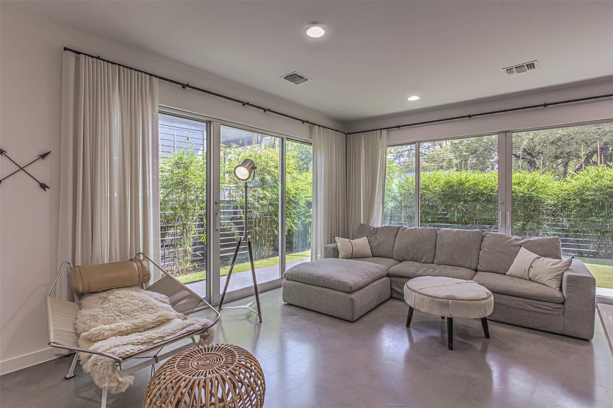 104 W 45 St, Austin, TX 78751