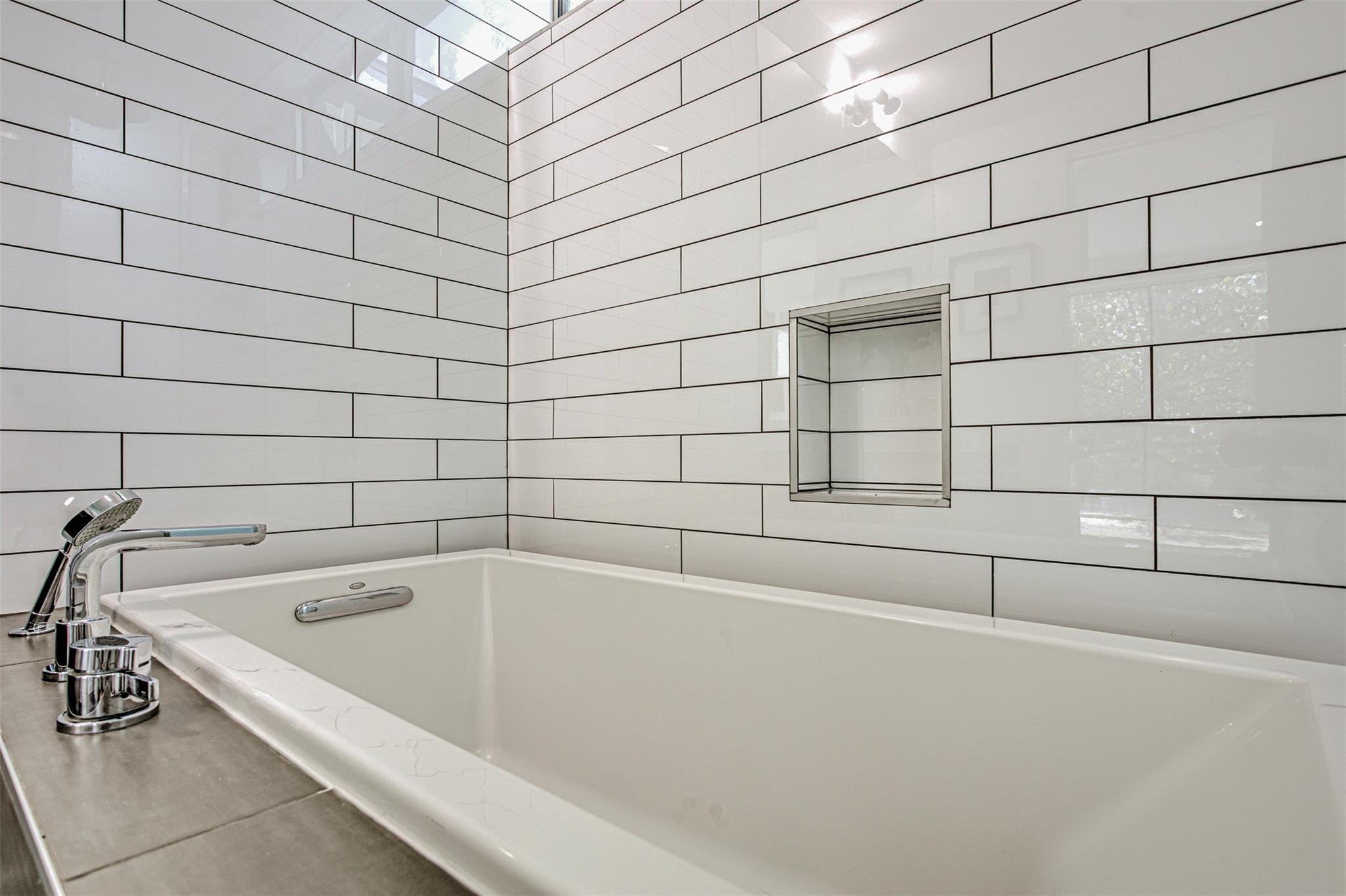 104 W 45 St, Austin, TX 78751